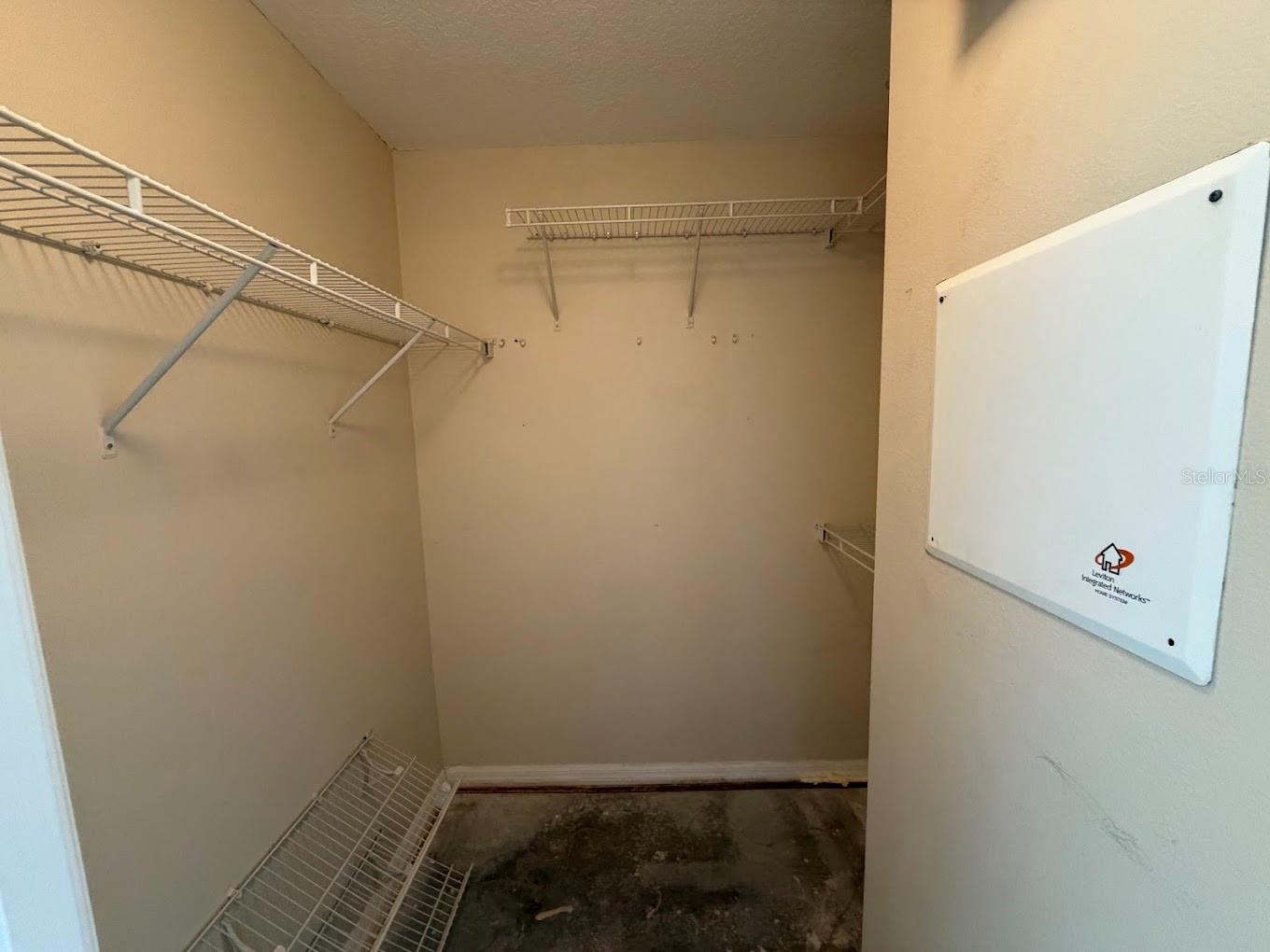 Image 19 of 22 For 6839 34th Avenue E