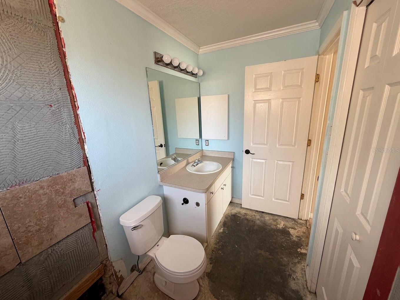 Image 21 of 22 For 6839 34th Avenue E