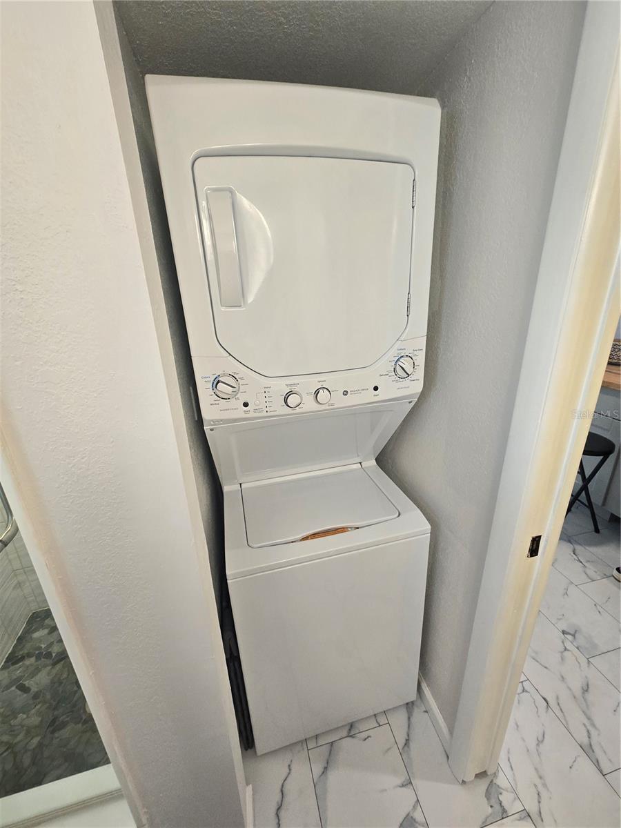 Image 14 of 24 For 2601 Gulf Drive N 216