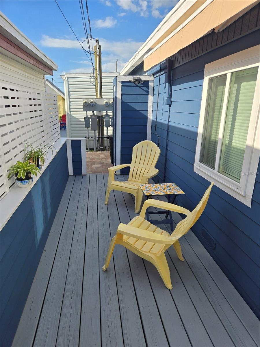 Image 2 of 24 For 2601 Gulf Drive N 216