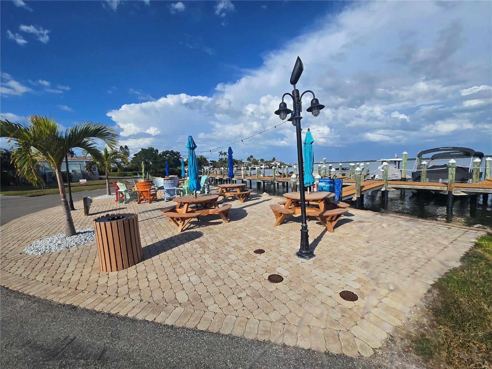 Image 22 of 24 For 2601 Gulf Drive N 216