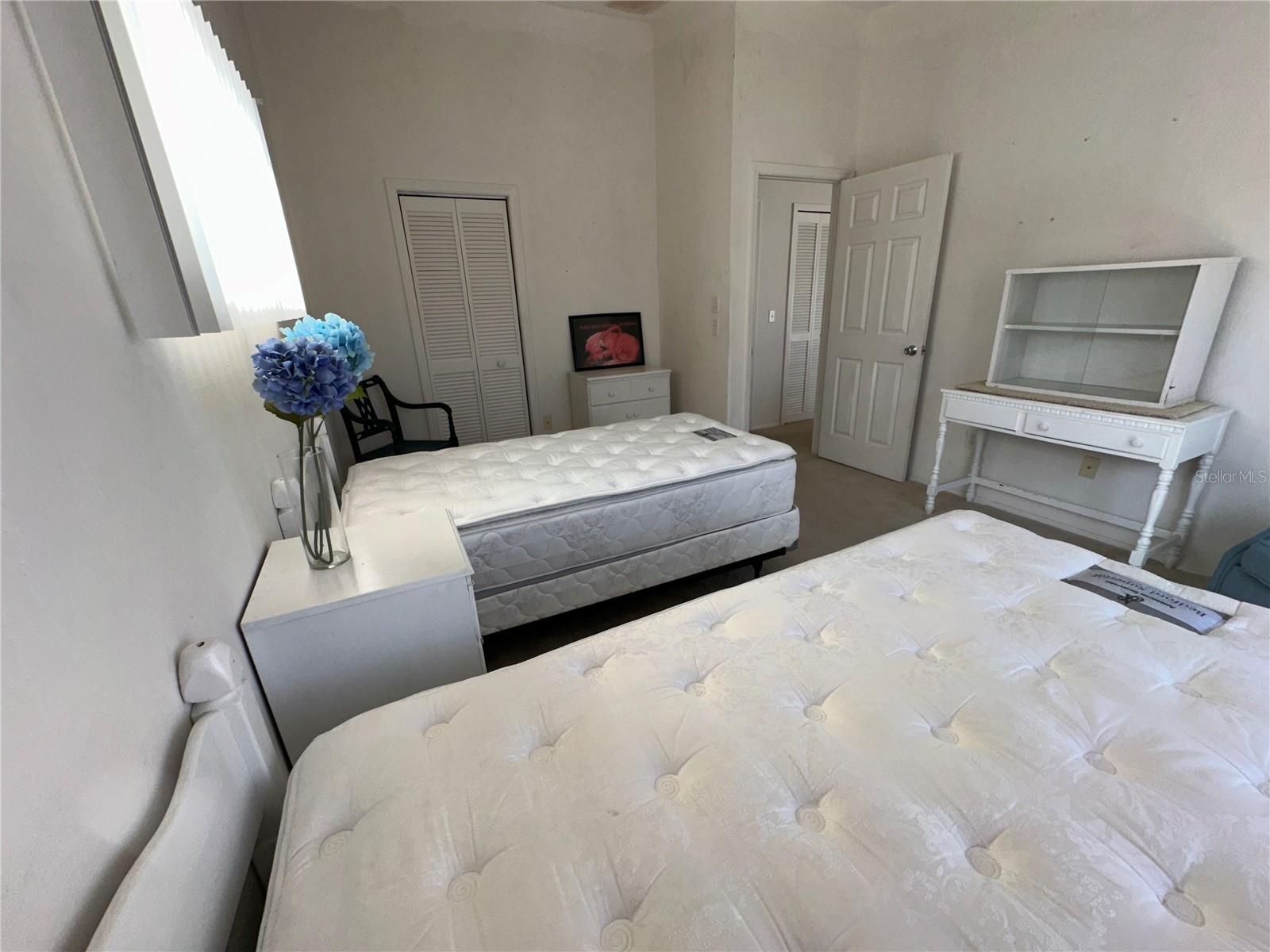 Image 16 of 25 For 3300 Loveland Boulevard 1603