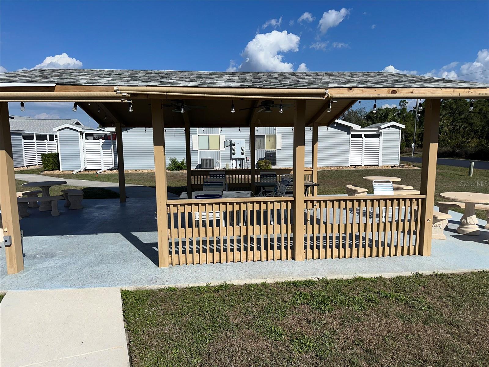 Image 23 of 25 For 3300 Loveland Boulevard 1603