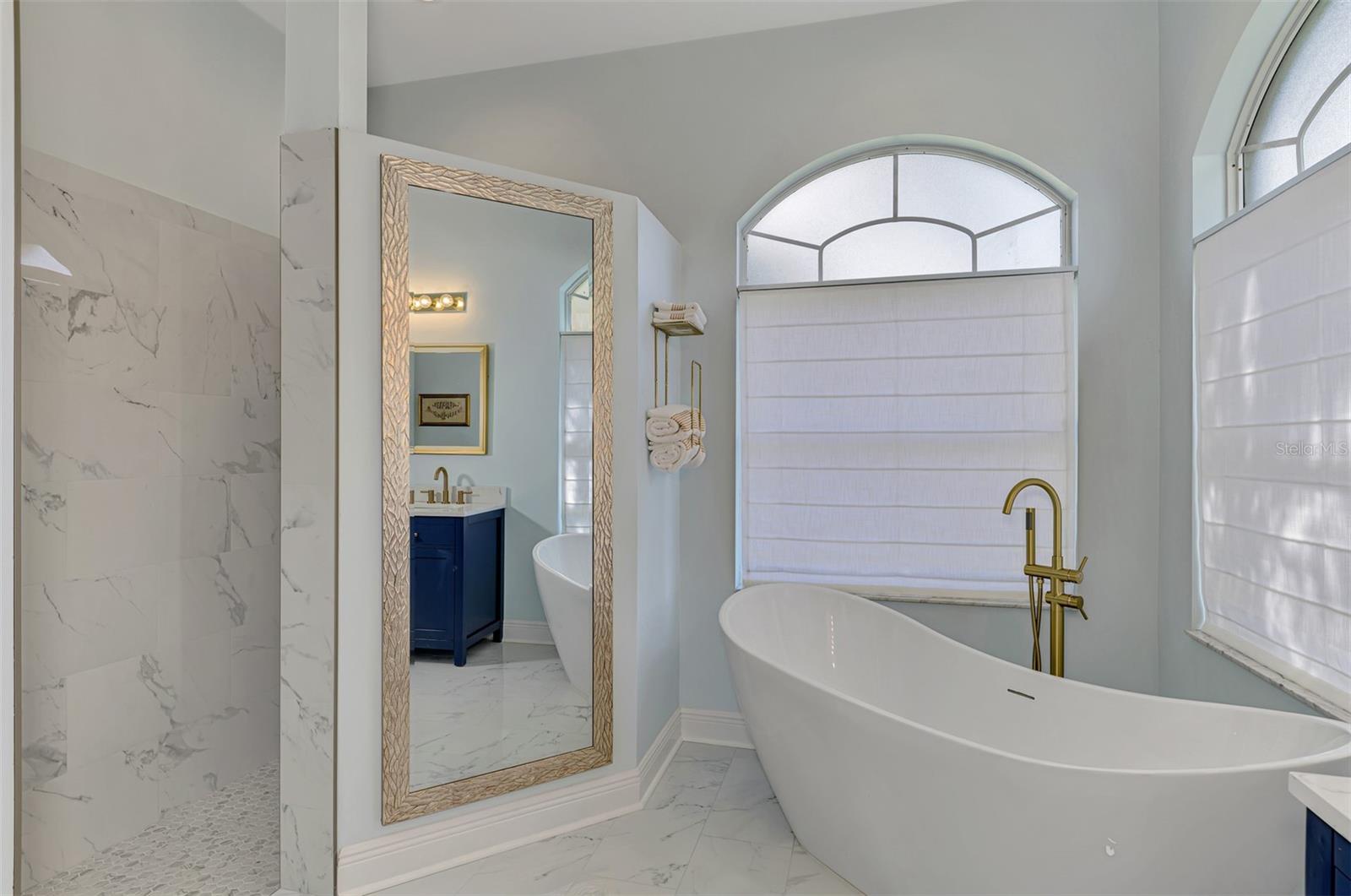 Image 27 of 60 For 5106 76th Street E