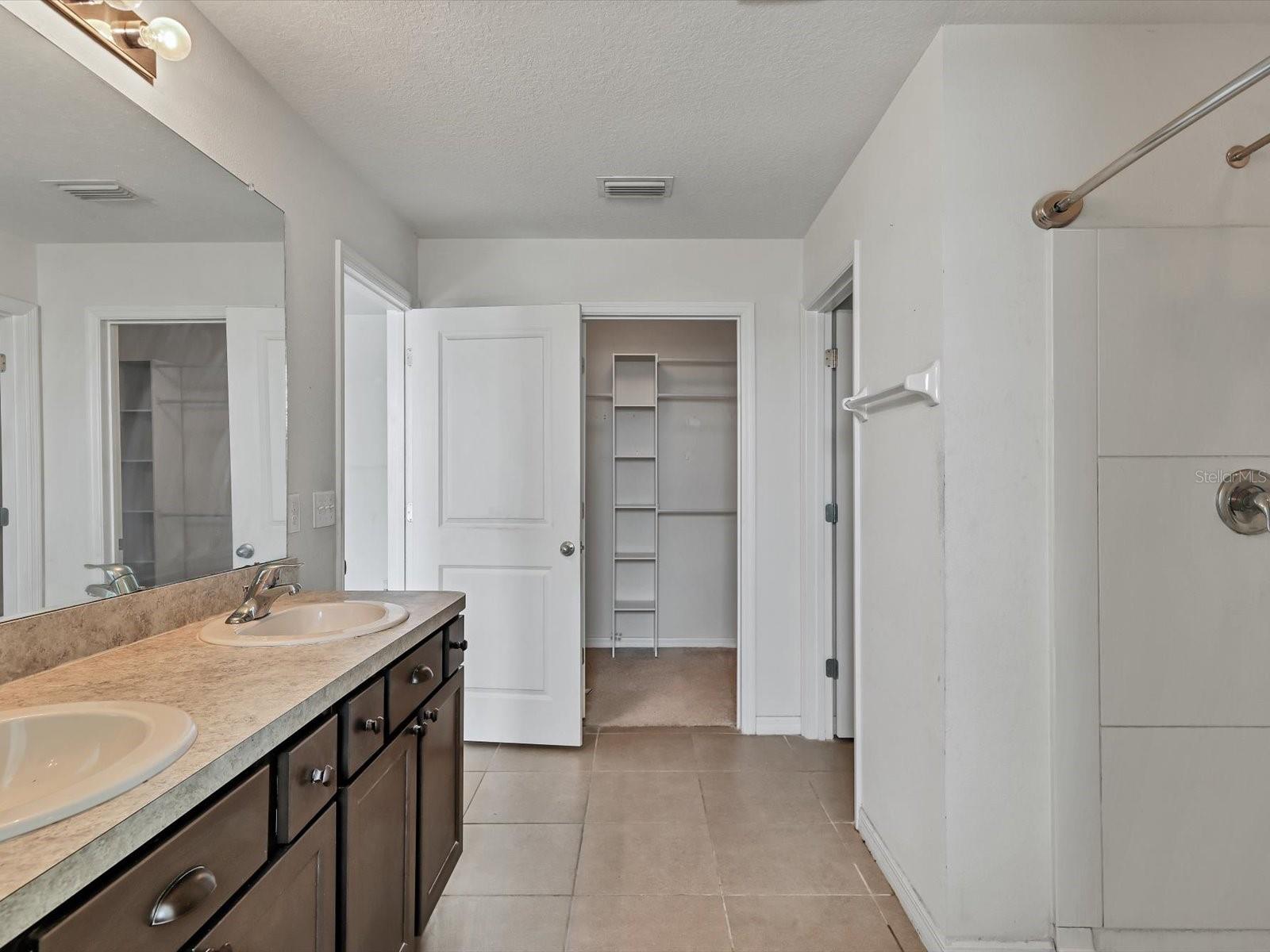 Image 32 of 55 For 10003 Geese Trail Circle