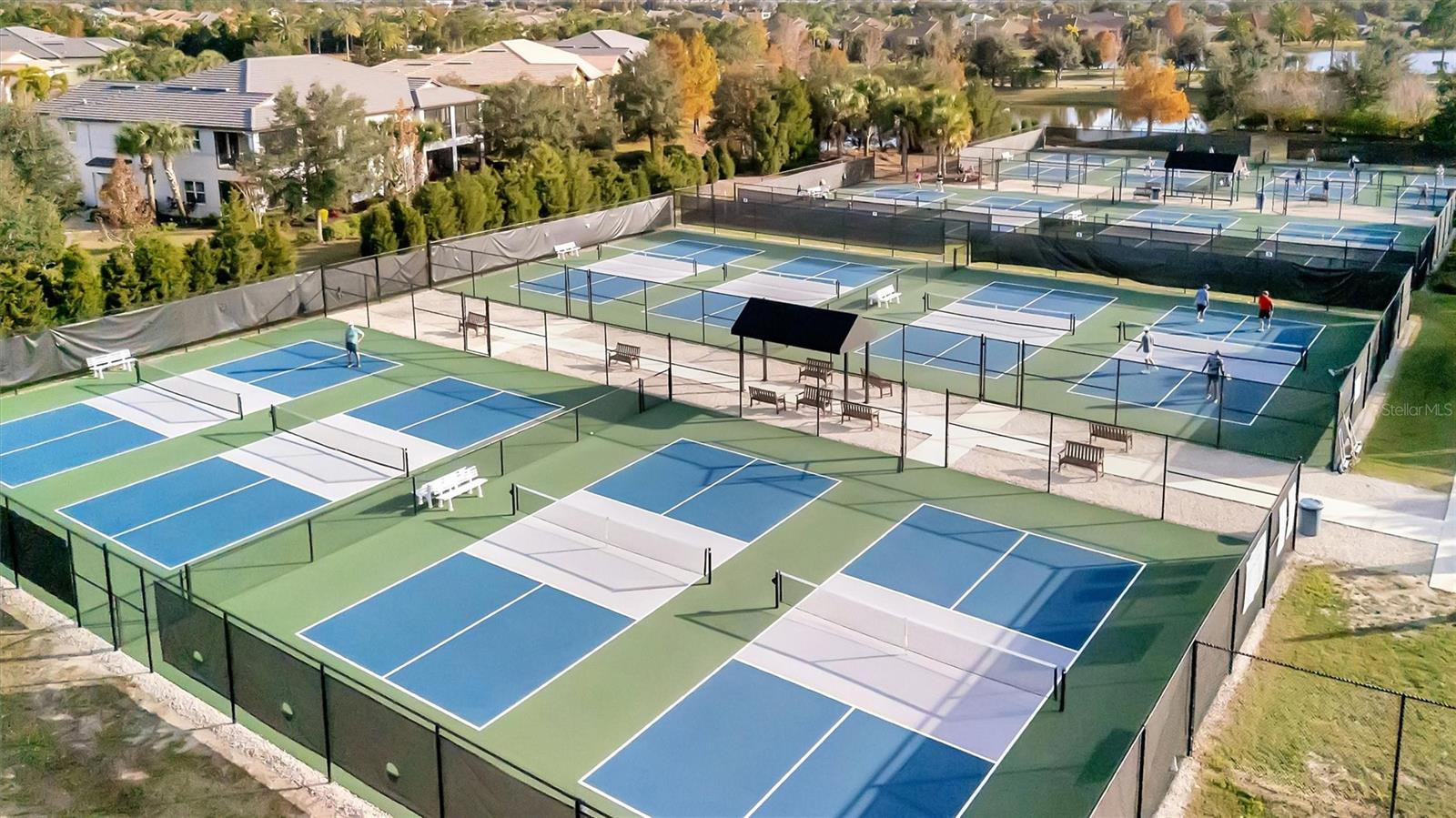 Image 26 of 32 For 15407 Helmsdale Place