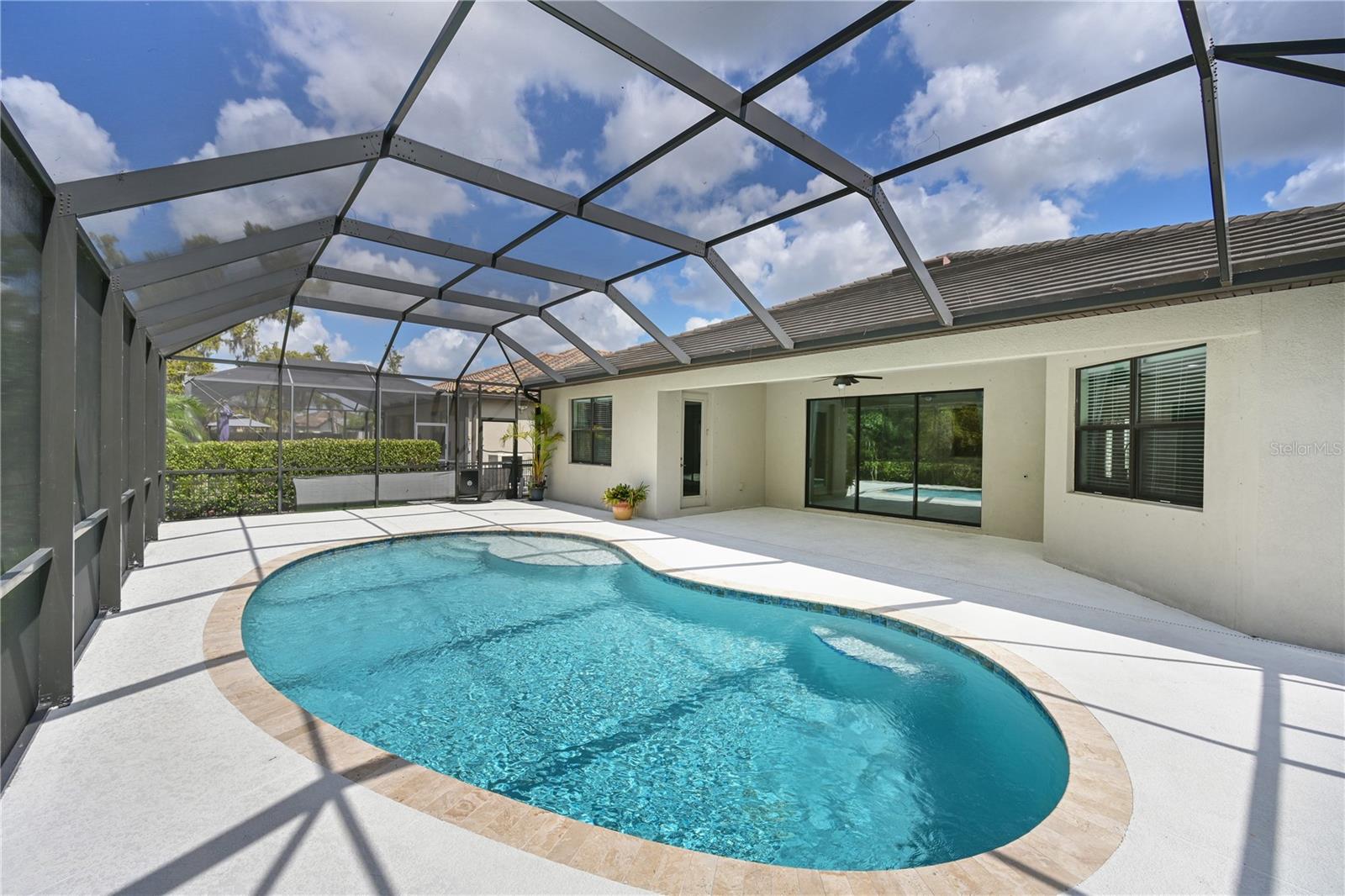 Image 3 of 46 For 706 Acacia Court