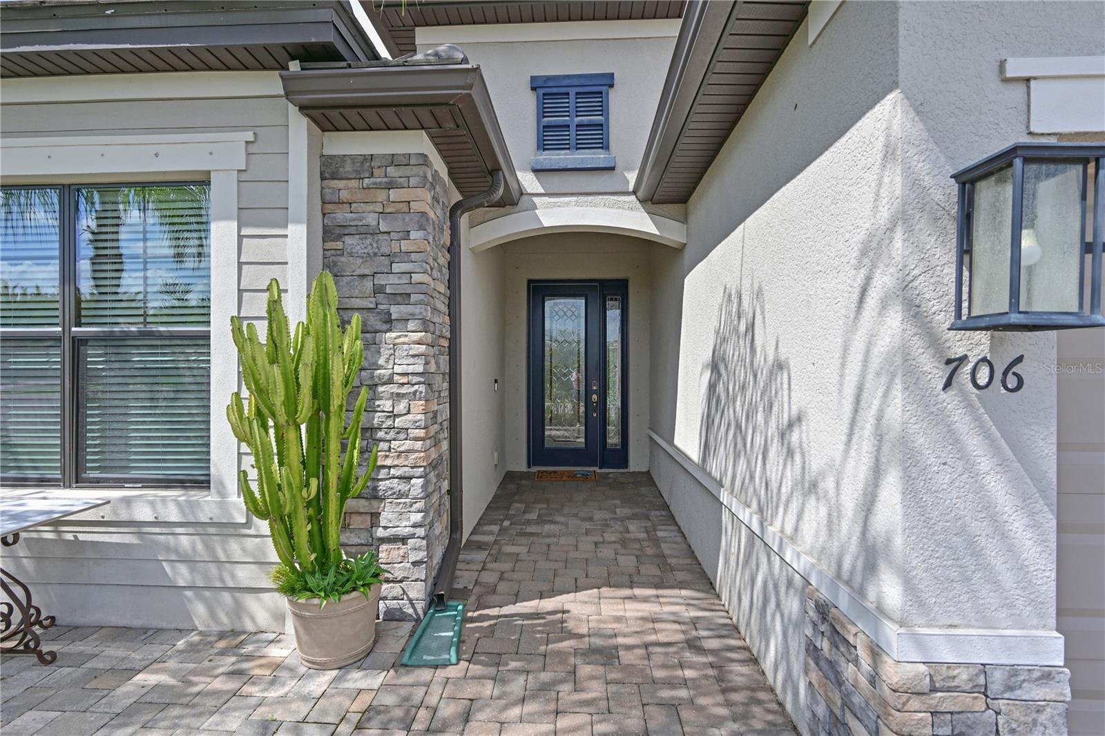 Image 42 of 46 For 706 Acacia Court