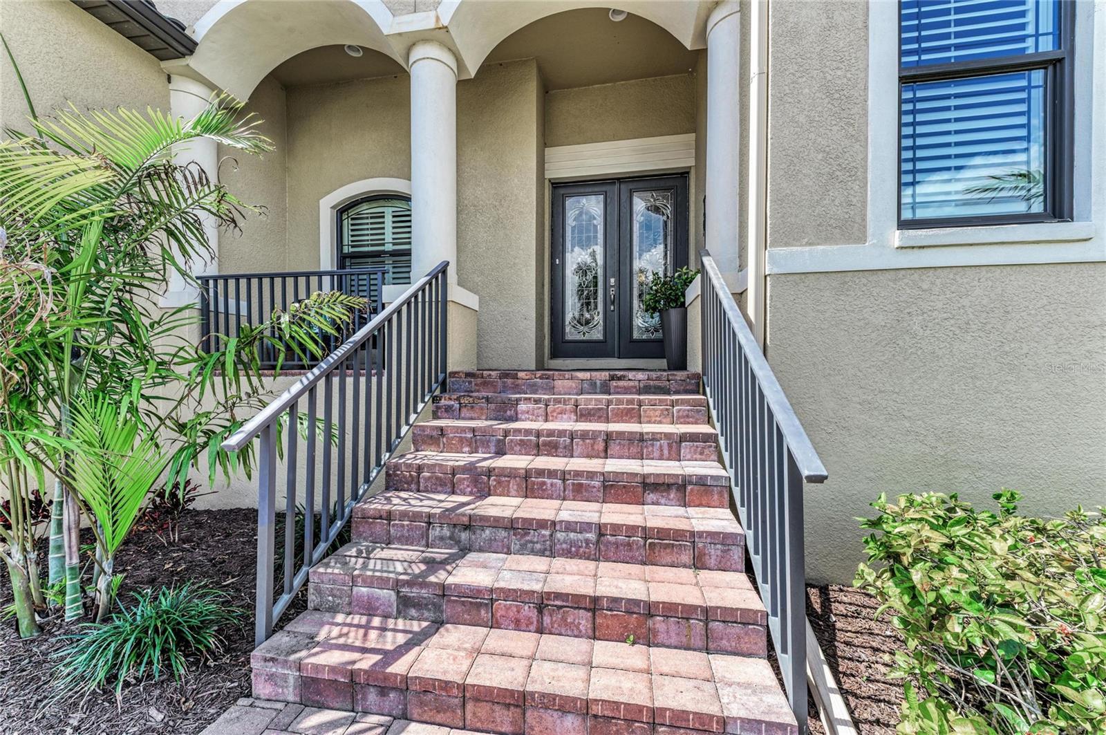 Image 4 of 57 For 6224 Signature Pointe Lane