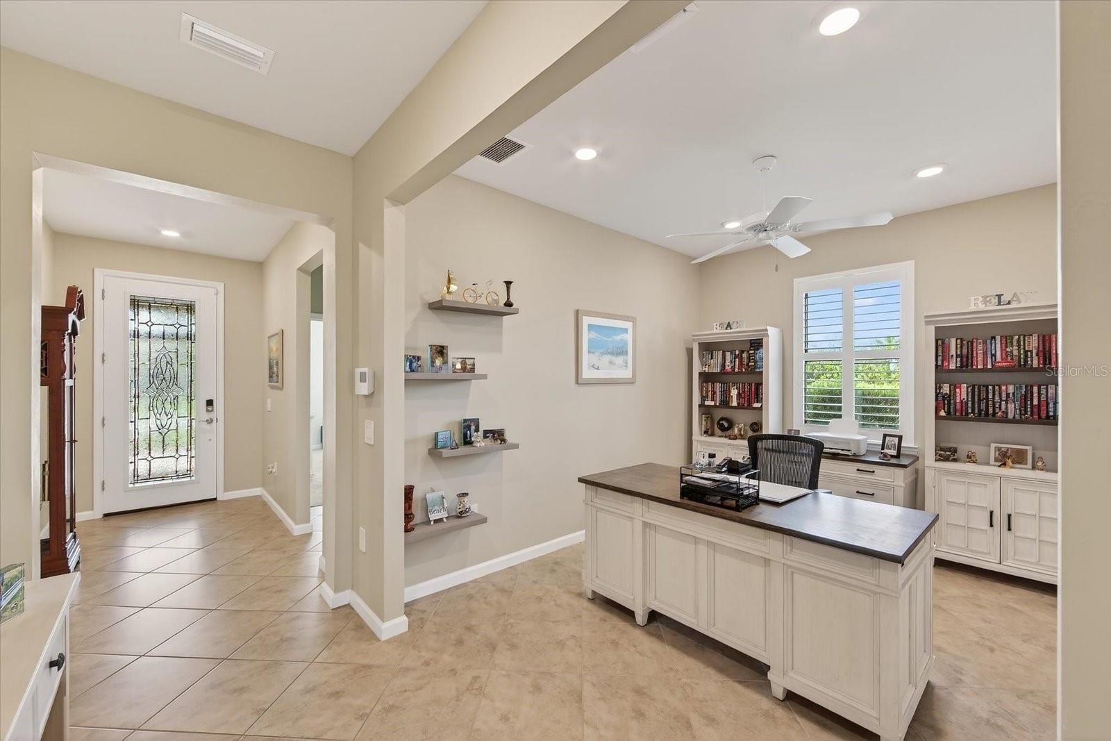 Image 18 of 95 For 17905 Manchester Place