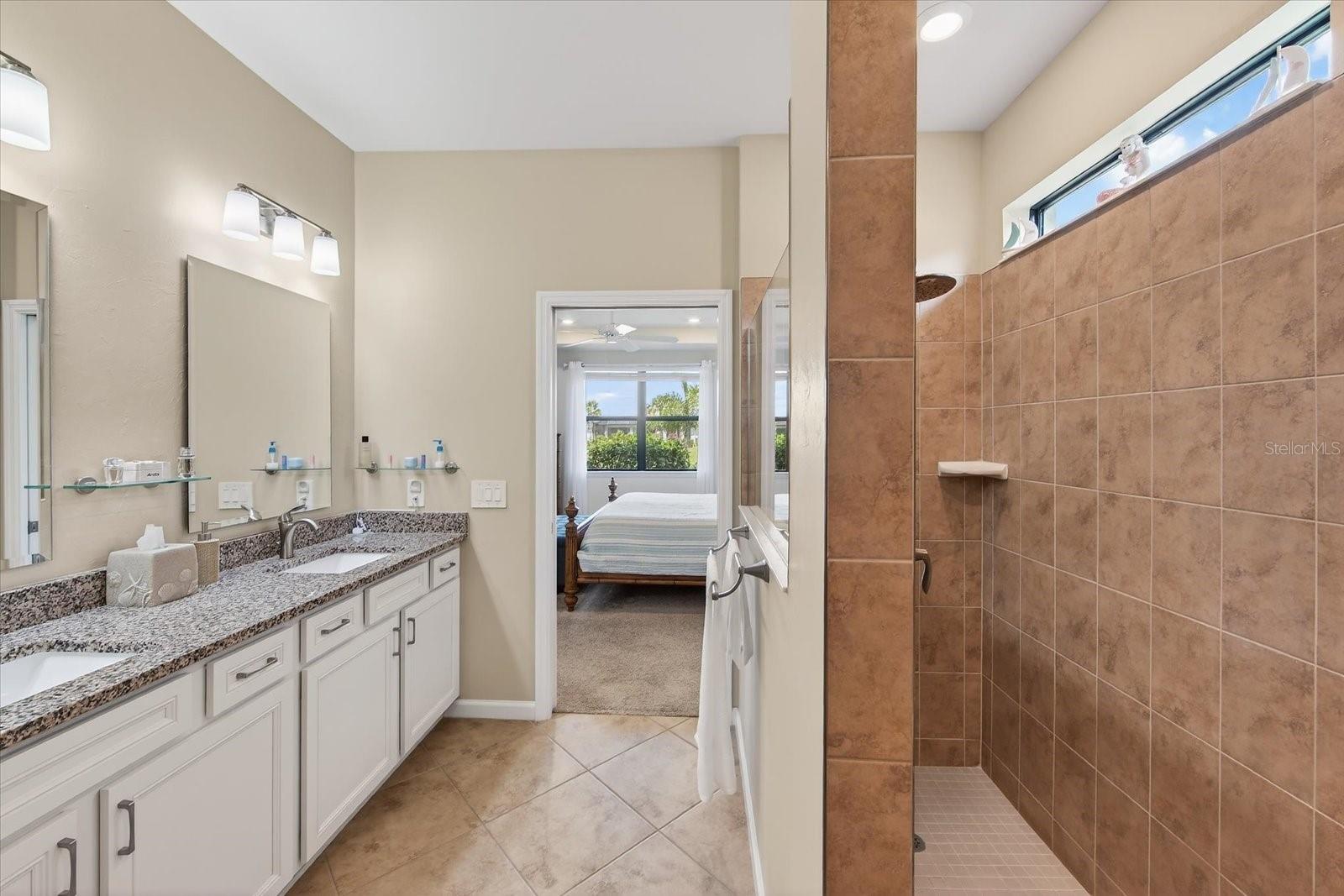 Image 24 of 95 For 17905 Manchester Place