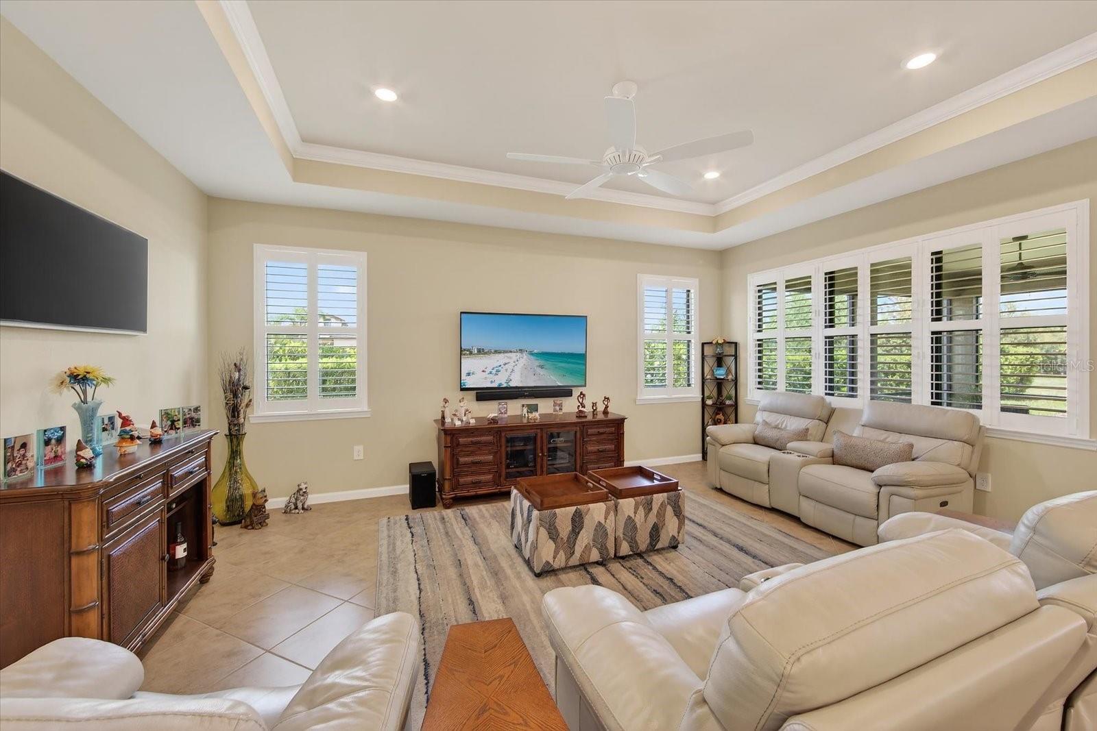 Image 32 of 95 For 17905 Manchester Place