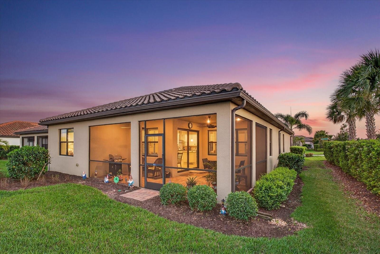 Image 57 of 95 For 17905 Manchester Place