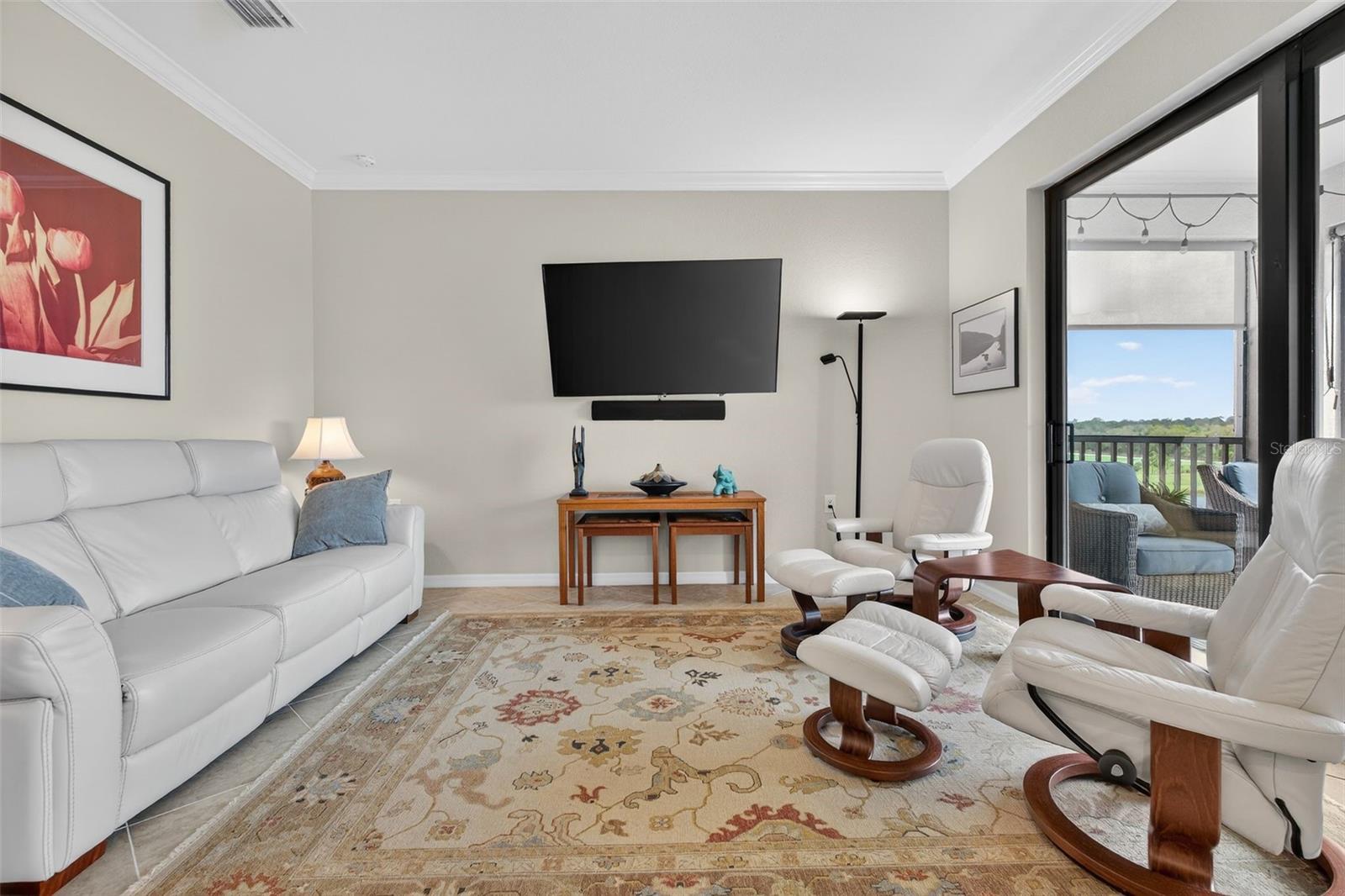 Image 31 of 68 For 17520 Gawthrop Drive 401