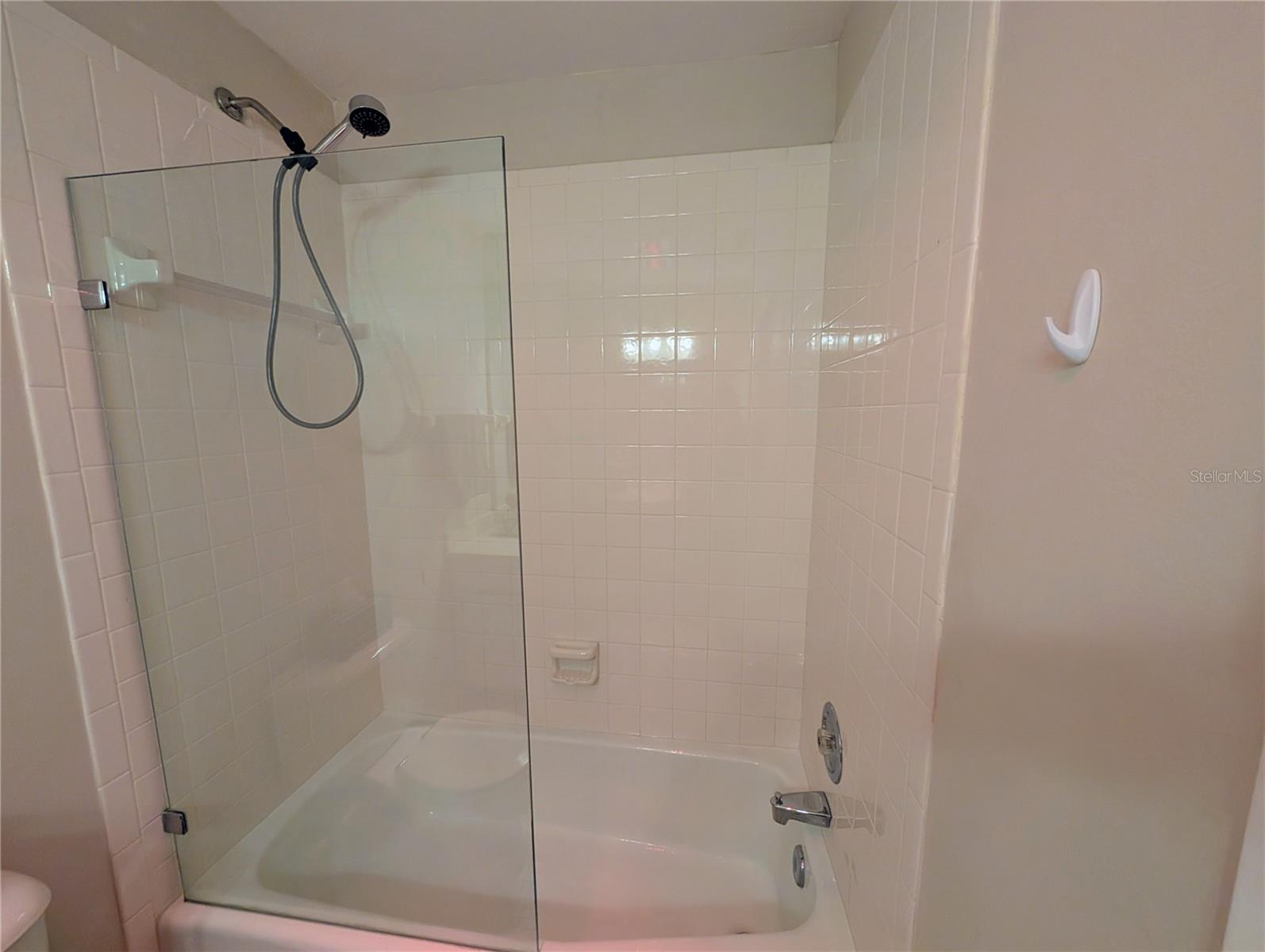 Image 15 of 22 For 6896 Country Club Lane 148