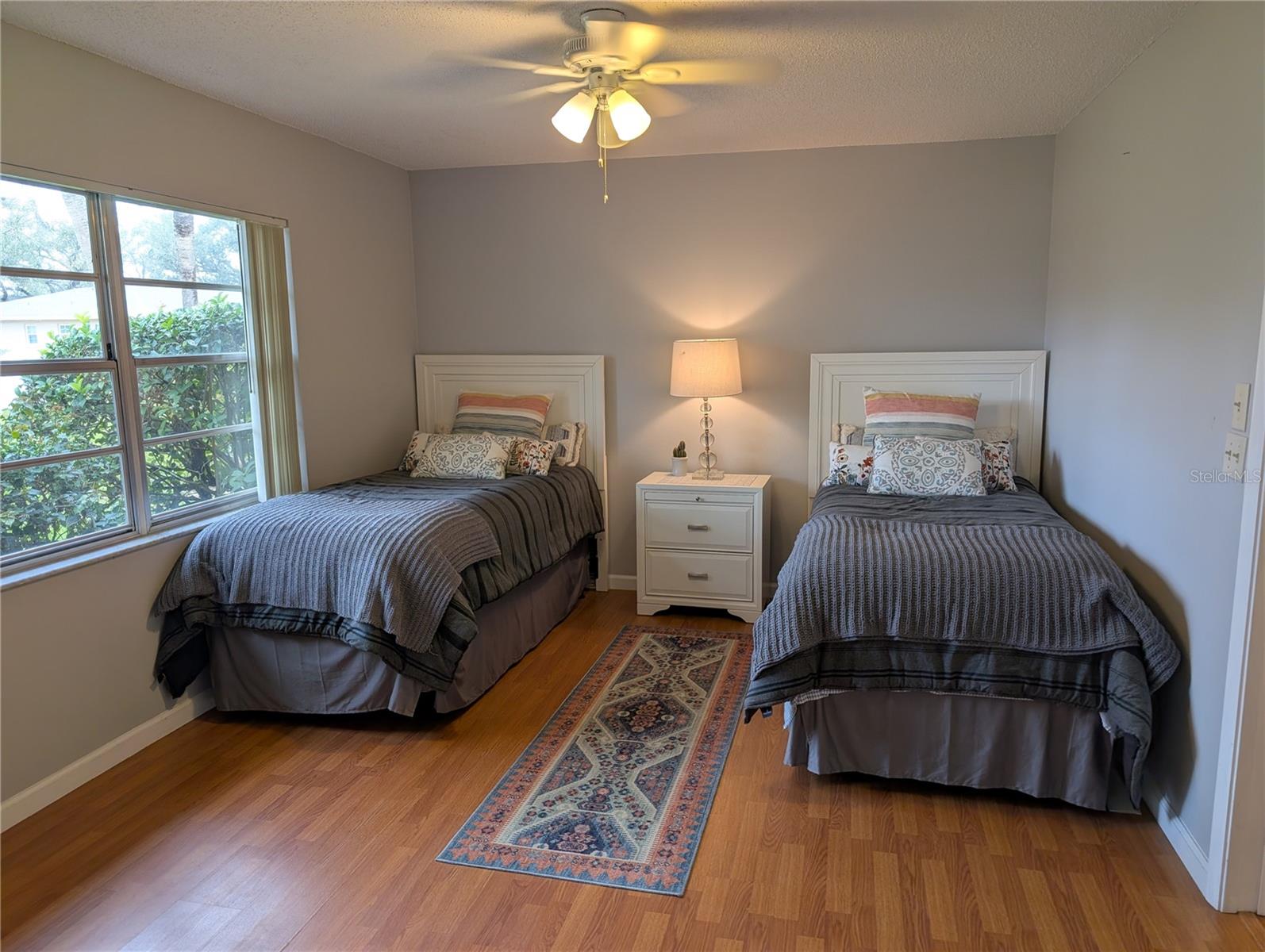 Image 16 of 22 For 6896 Country Club Lane 148