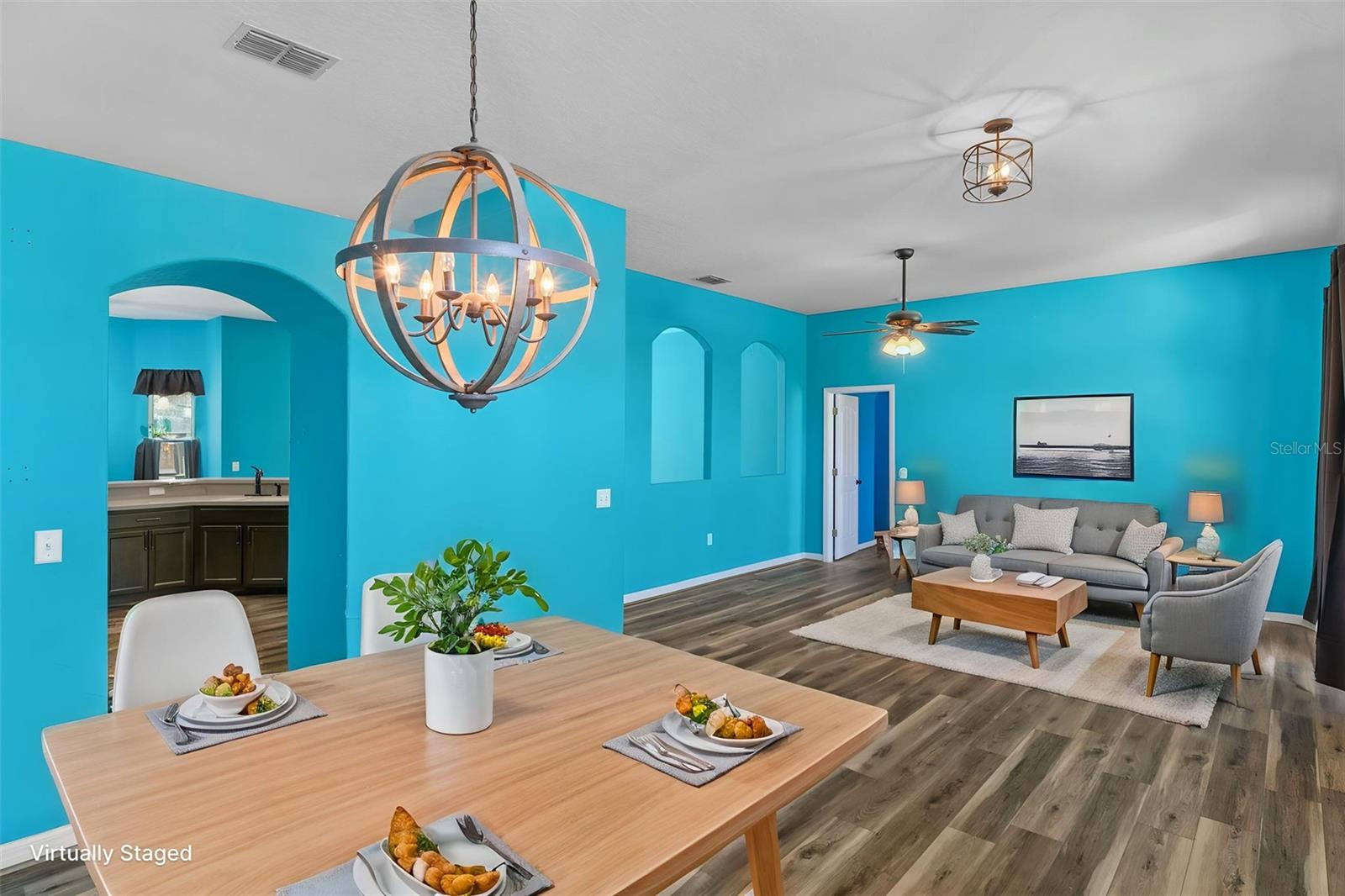 Image 12 of 49 For 17478 Maberly Road