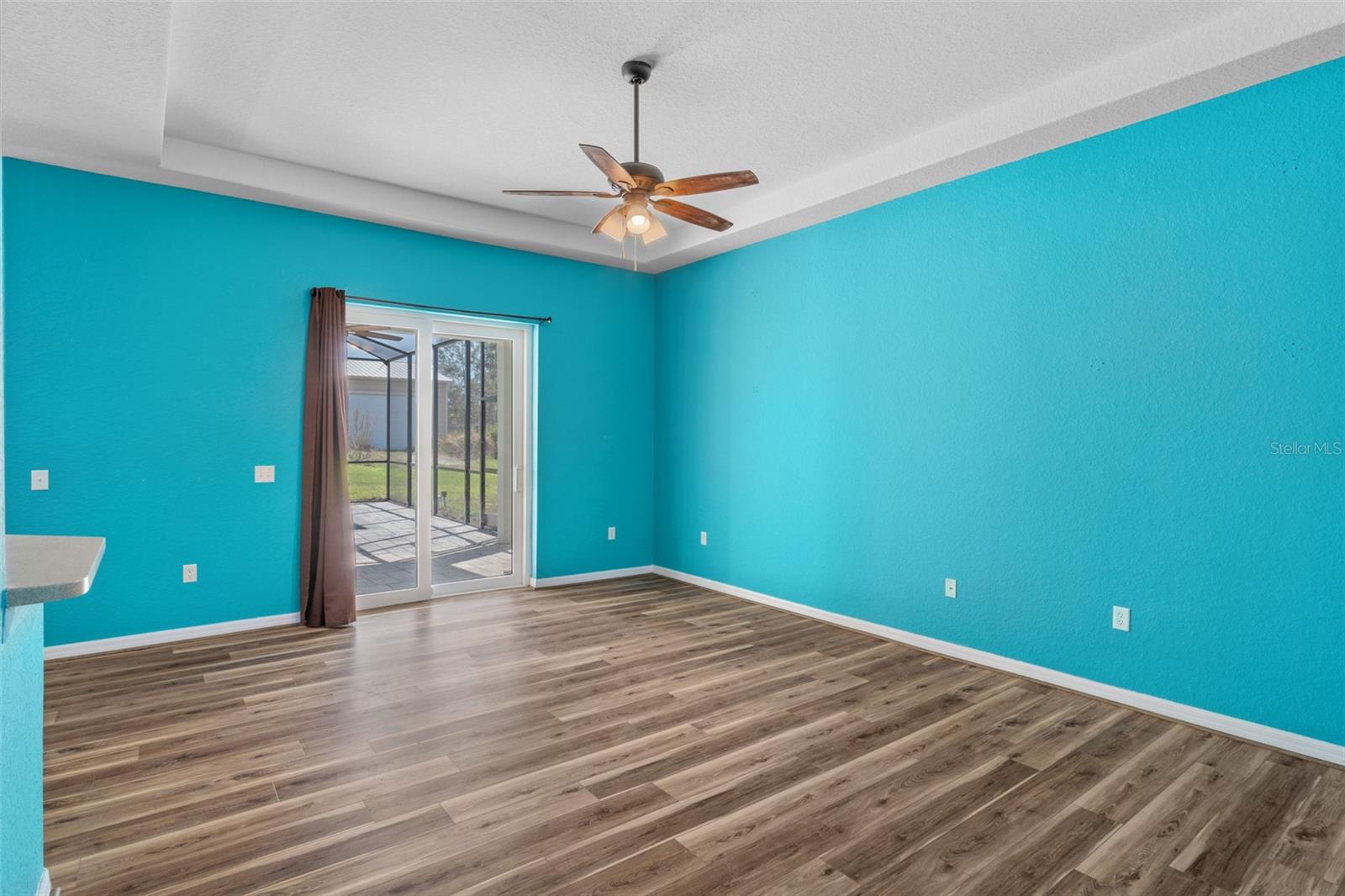 Image 14 of 49 For 17478 Maberly Road