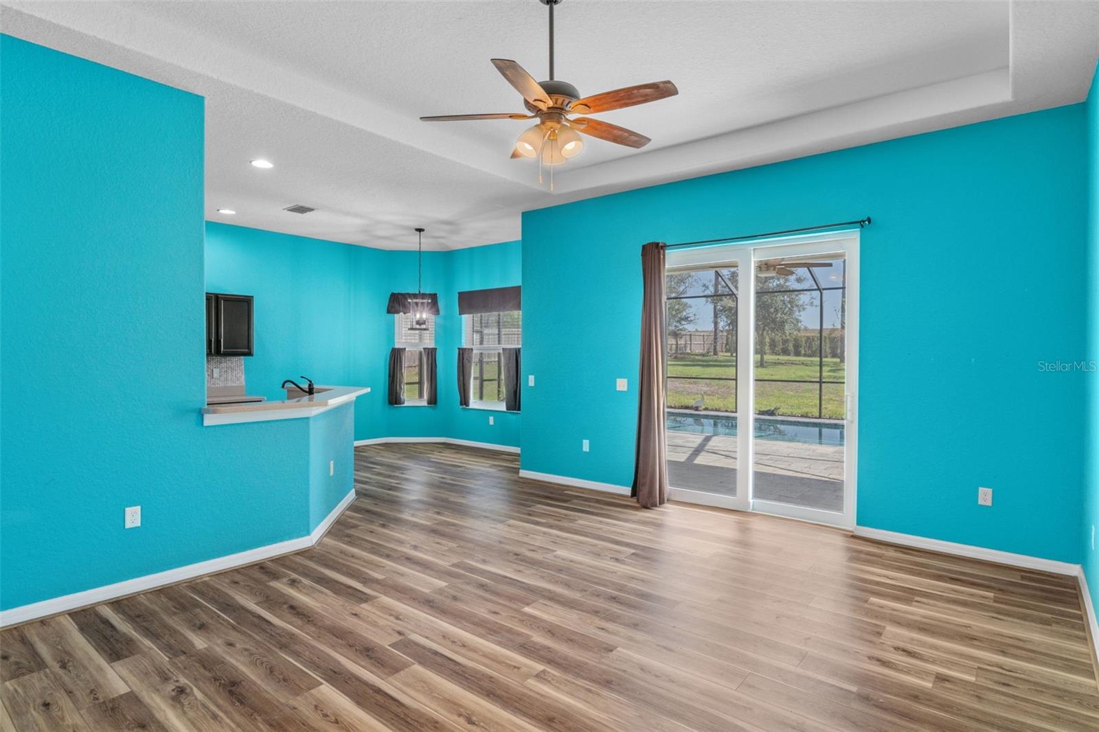 Image 16 of 49 For 17478 Maberly Road