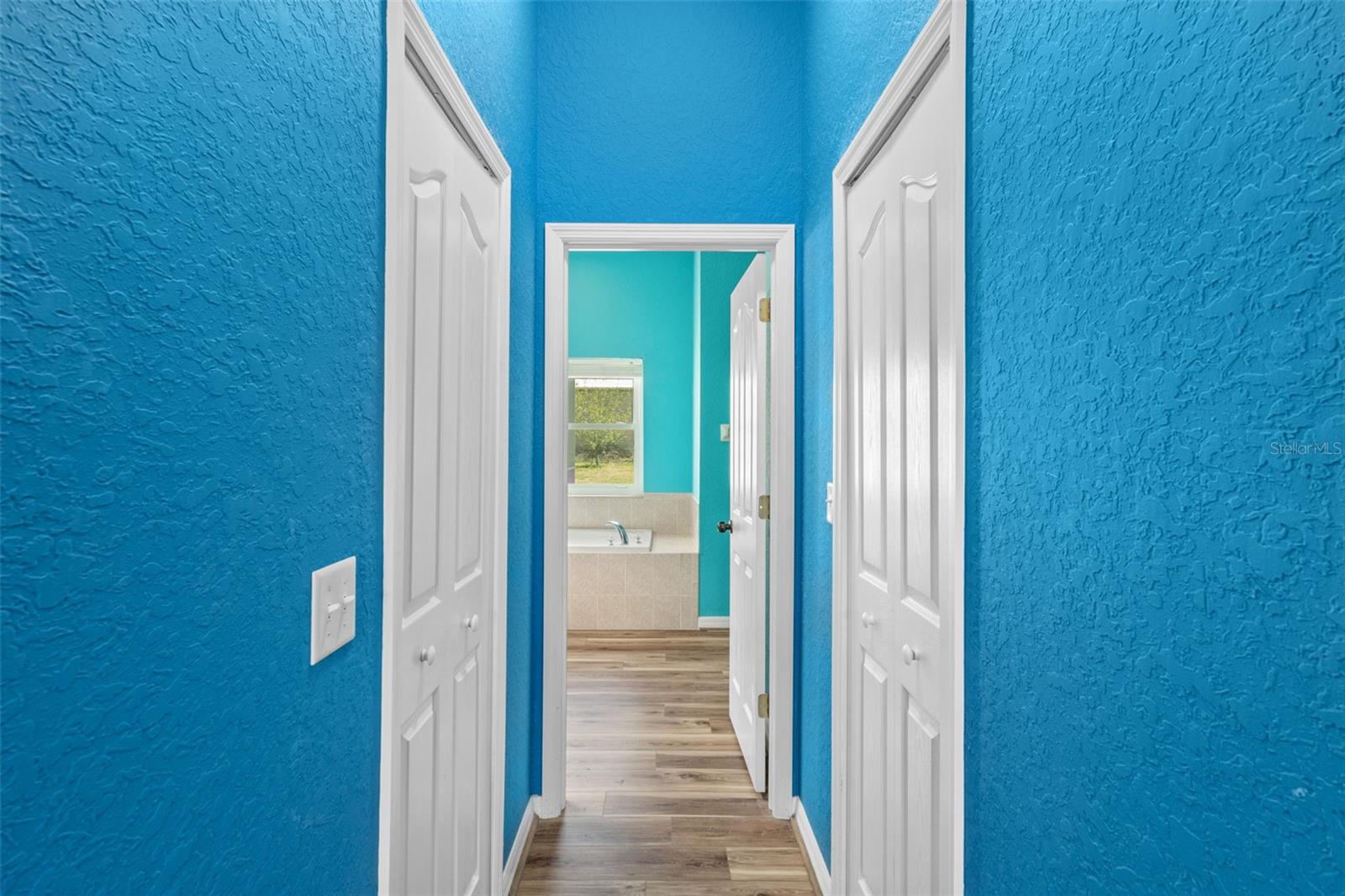 Image 27 of 49 For 17478 Maberly Road