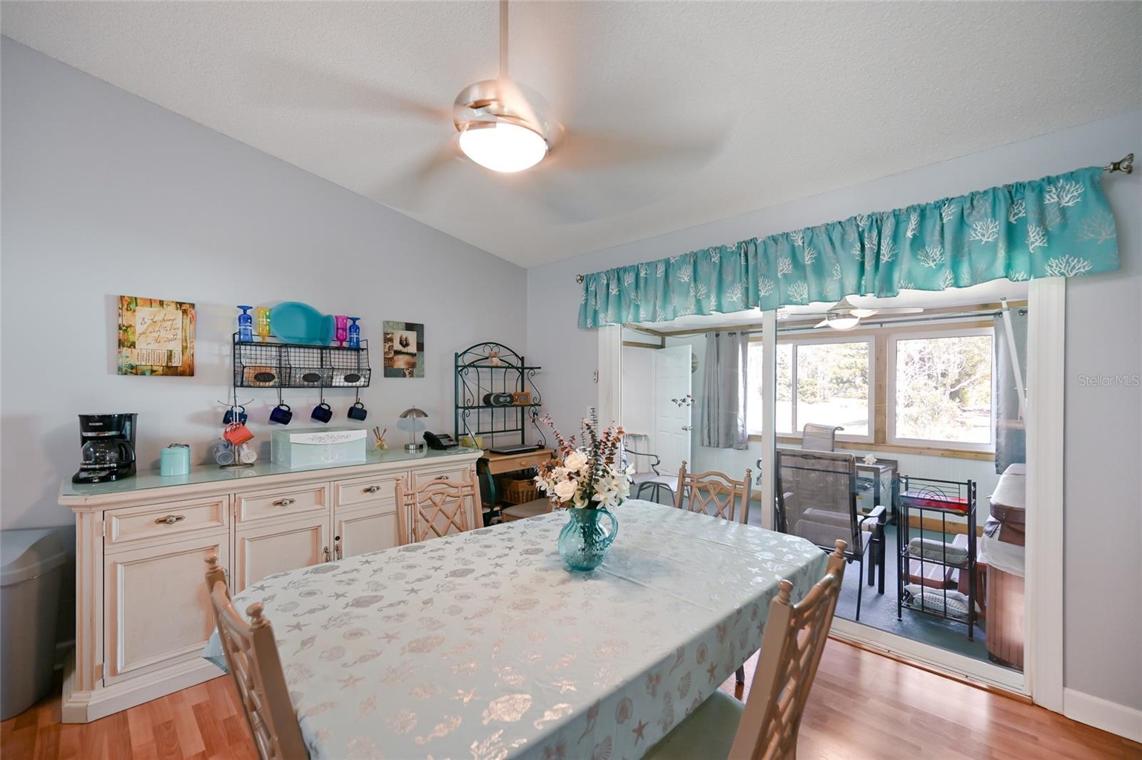 Image 15 of 33 For 3949 38th Street W