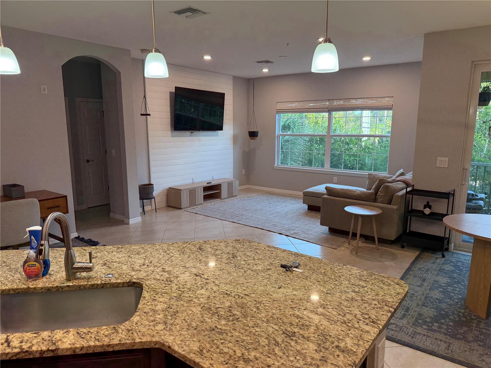 Image 9 of 36 For 80 Navigation Circle