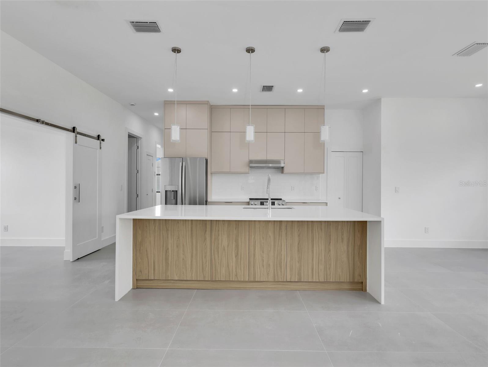 Image 14 of 42 For 6192 Kambach Street