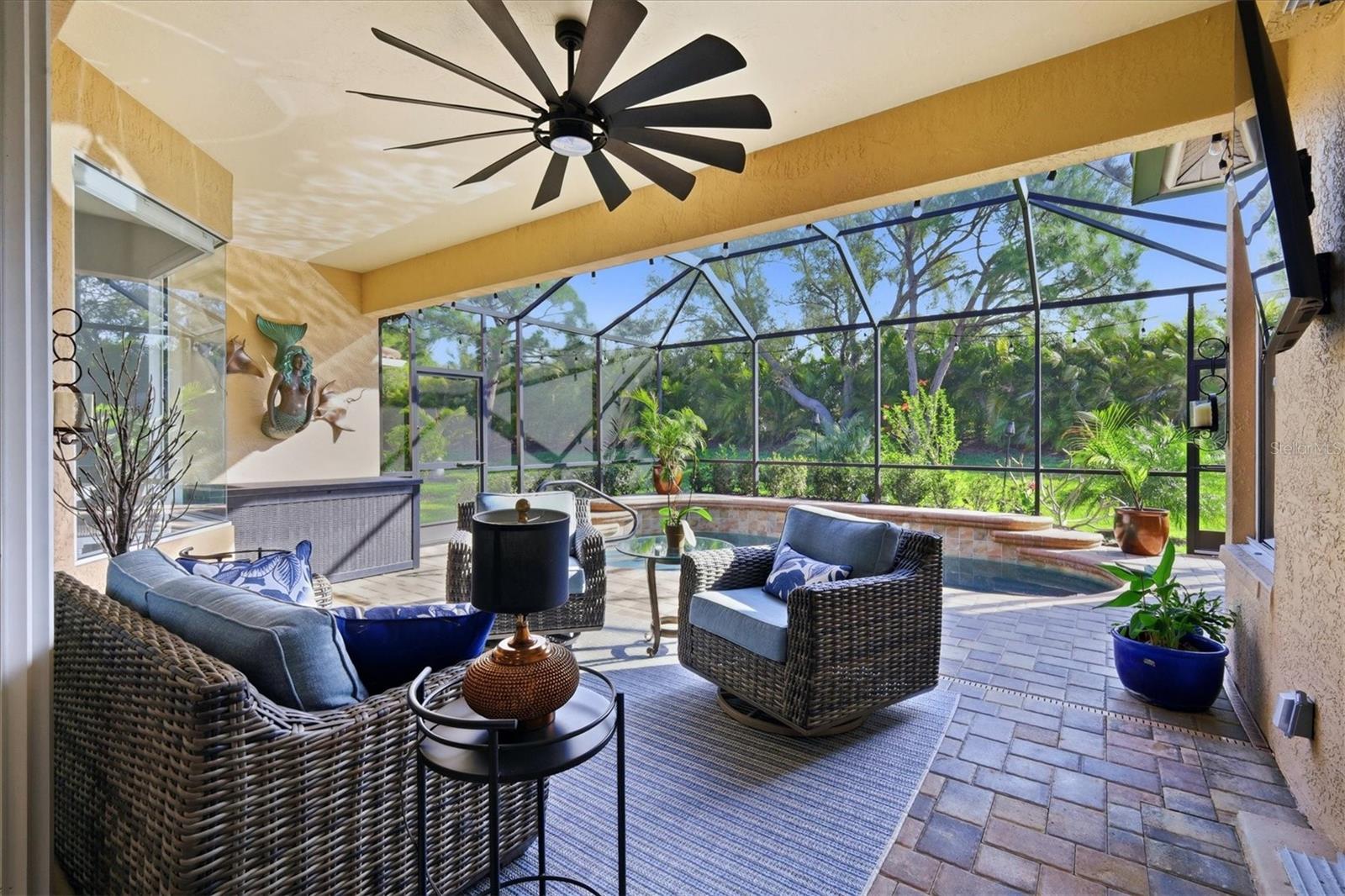 Image 30 of 51 For 8319 Nice Way