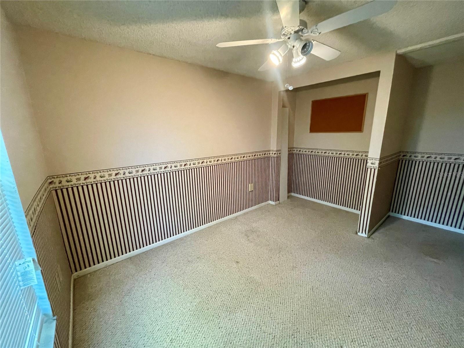 Image 17 of 26 For 5157 Island Date Street