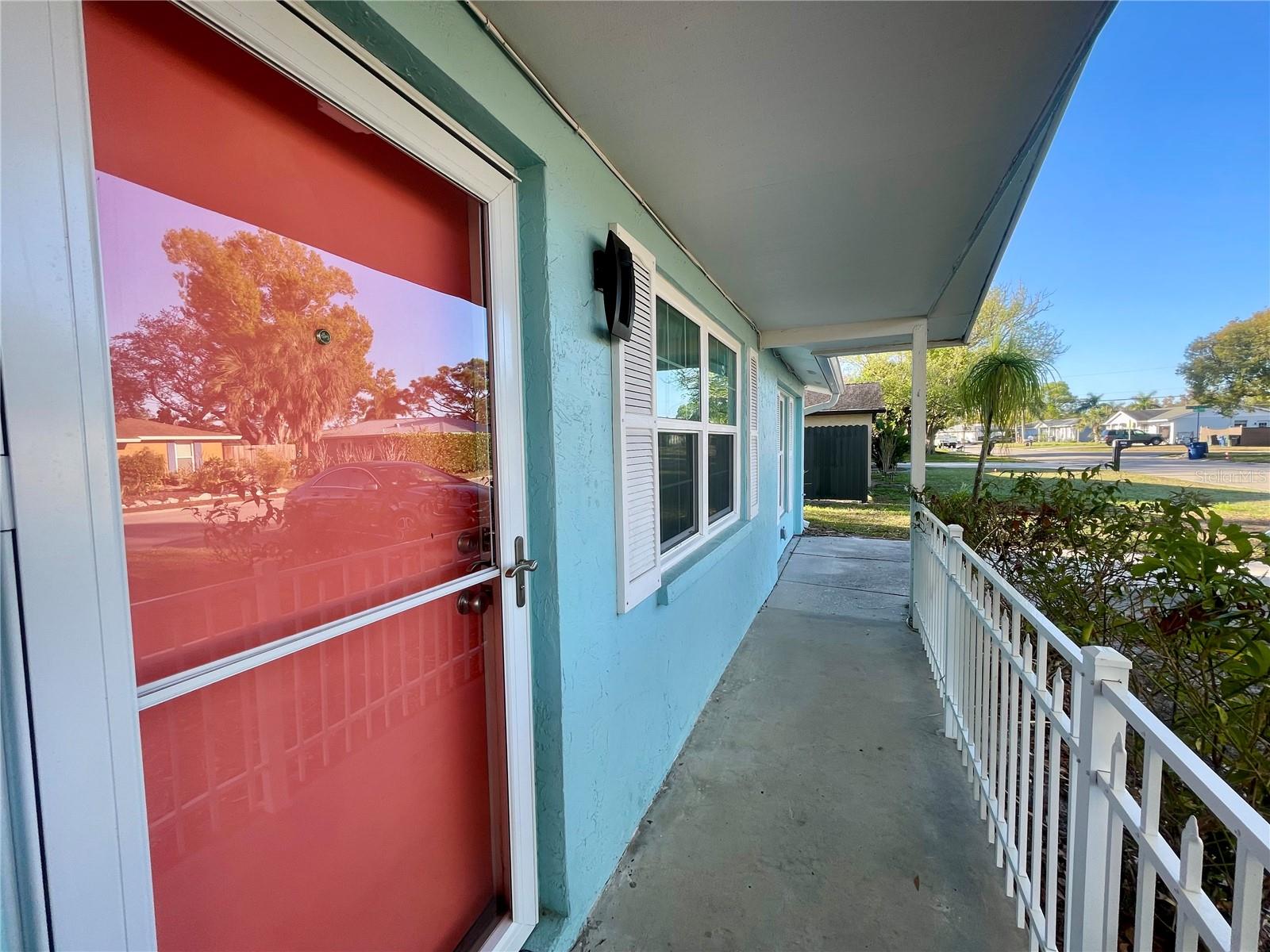 Image 4 of 26 For 5157 Island Date Street