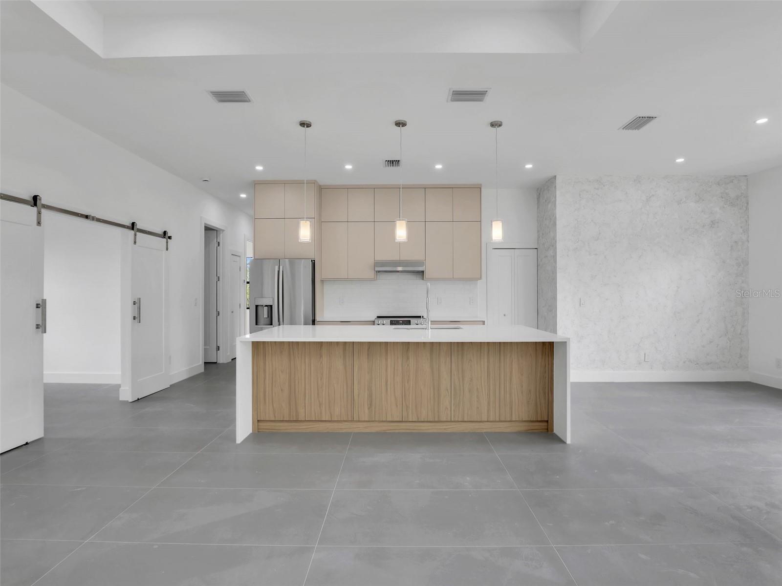 Image 13 of 39 For 6161 Feise Street