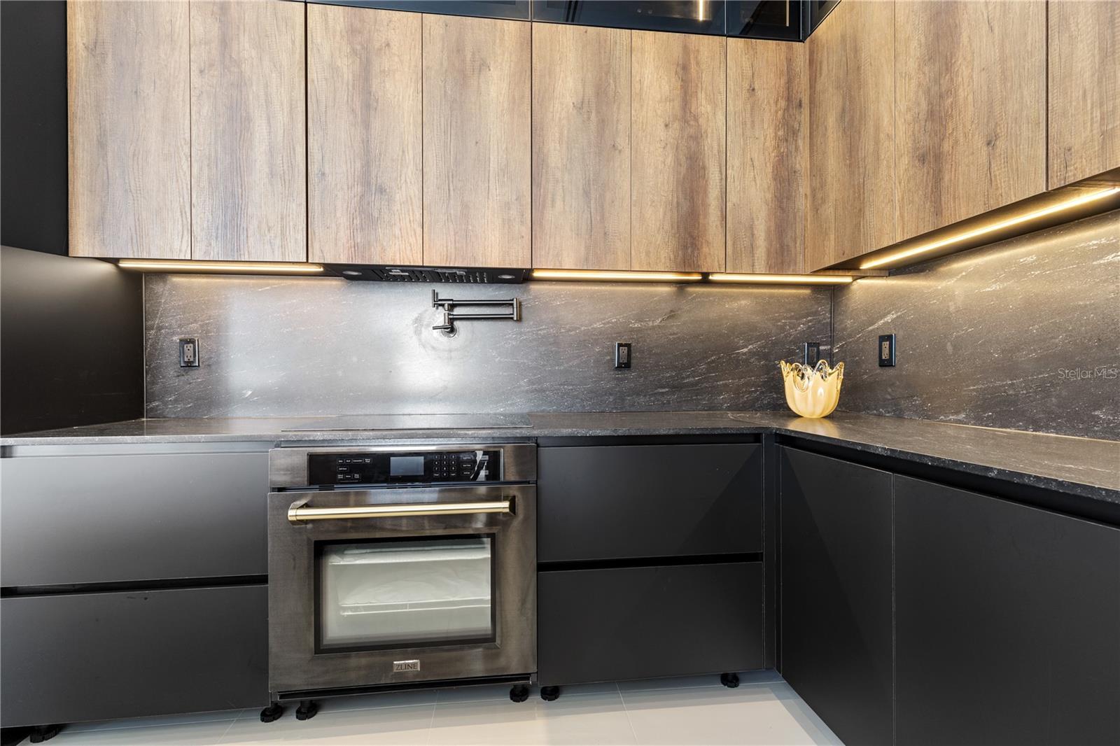 Image 16 of 49 For 3321 3rd Lane