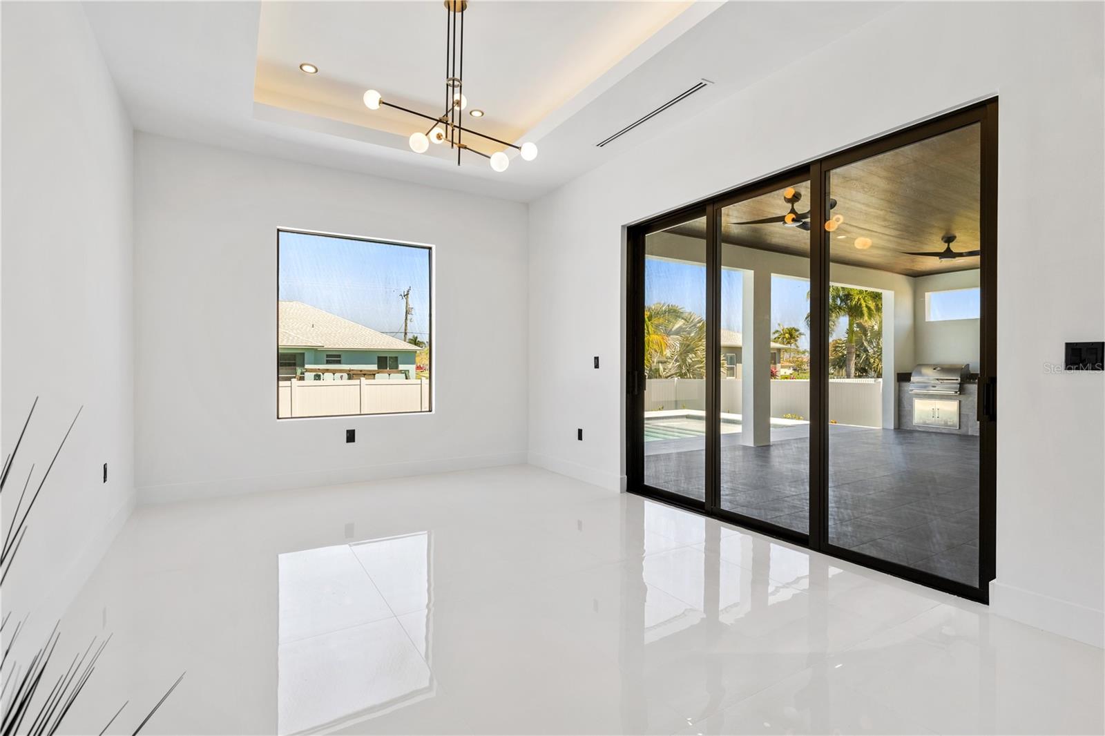 Image 20 of 49 For 3321 3rd Lane