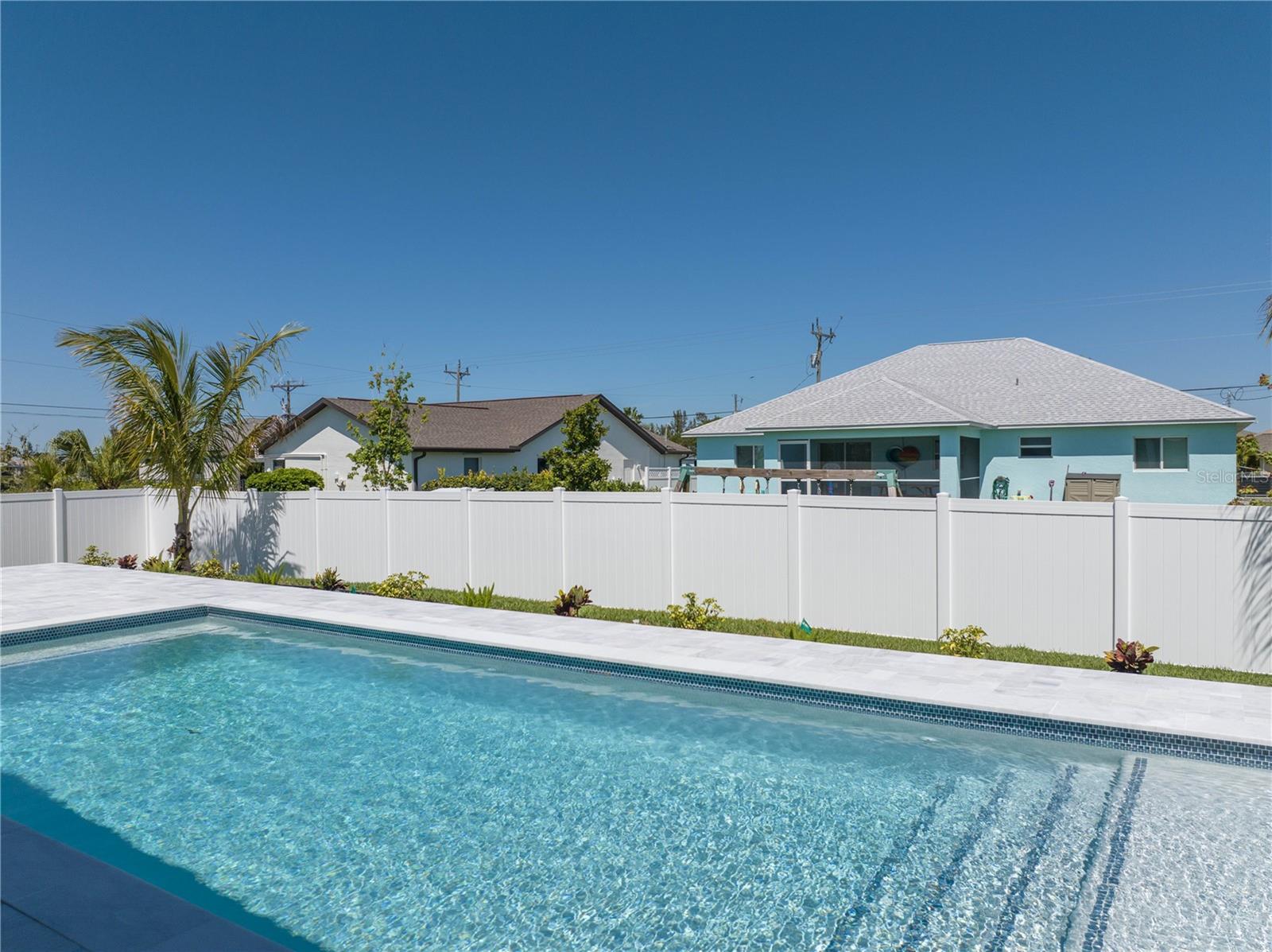 Image 25 of 49 For 3321 3rd Lane