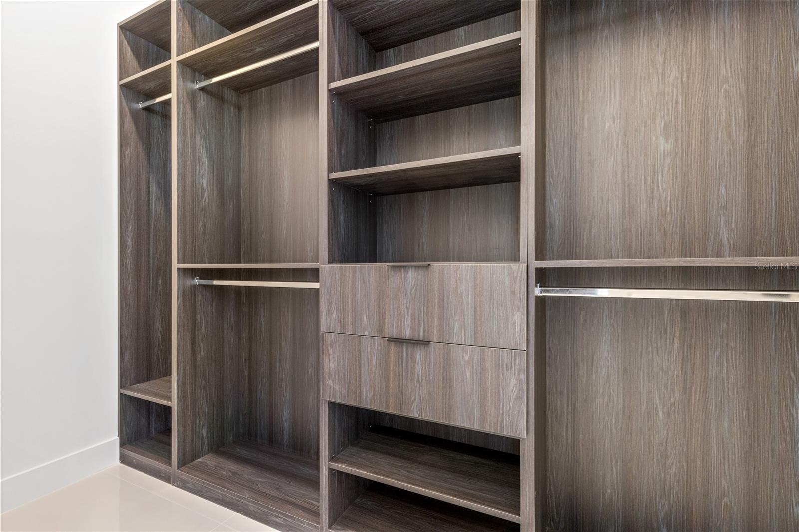 Image 33 of 49 For 3321 3rd Lane