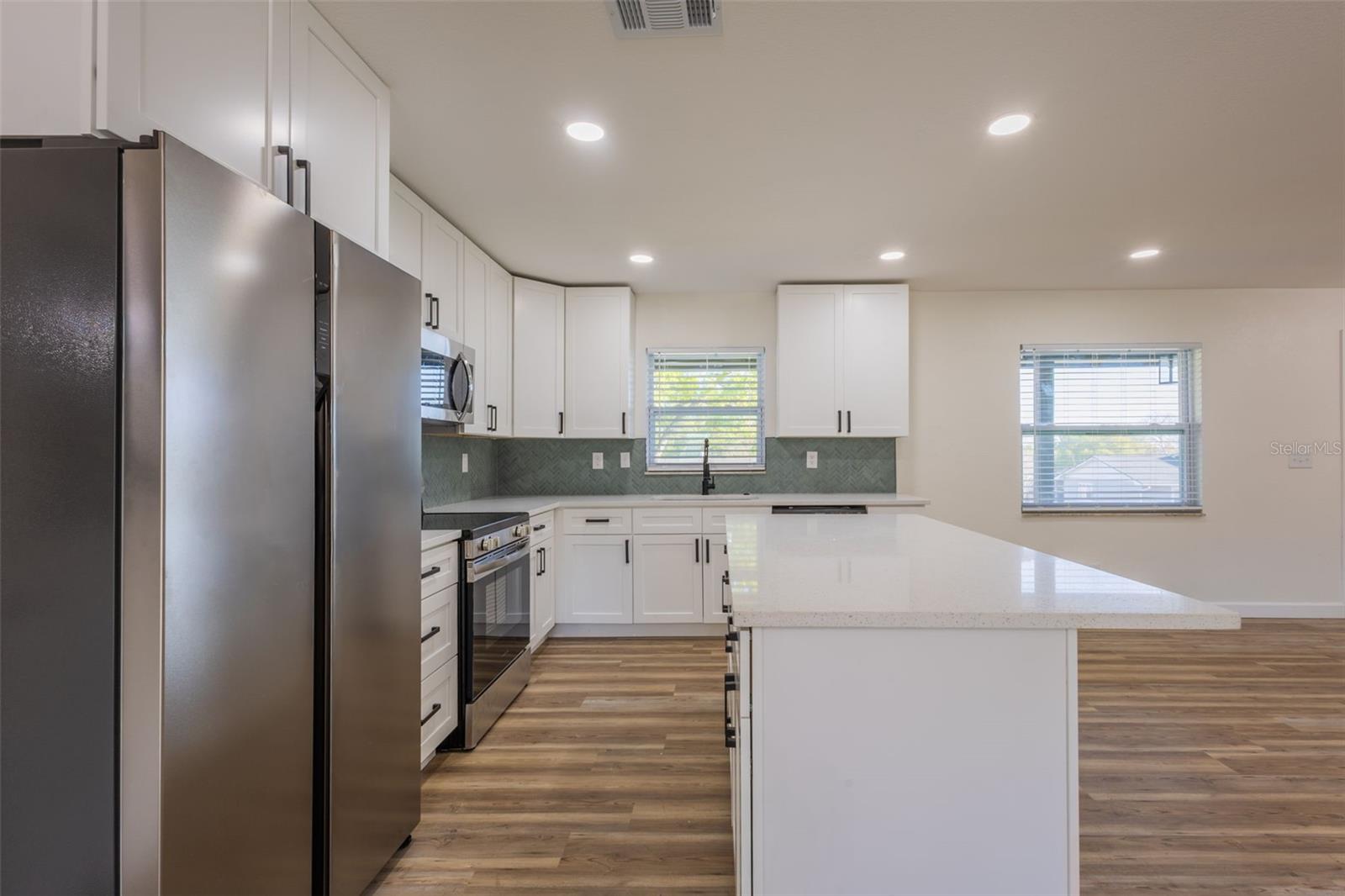 Image 11 of 47 For 1517 Hallam Court N