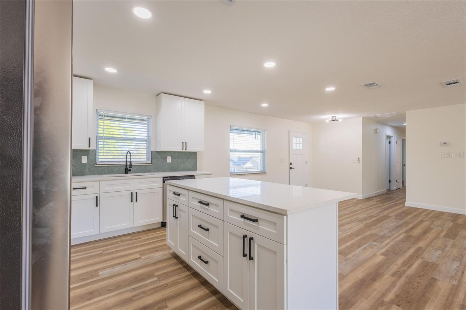 Image 12 of 47 For 1517 Hallam Court N