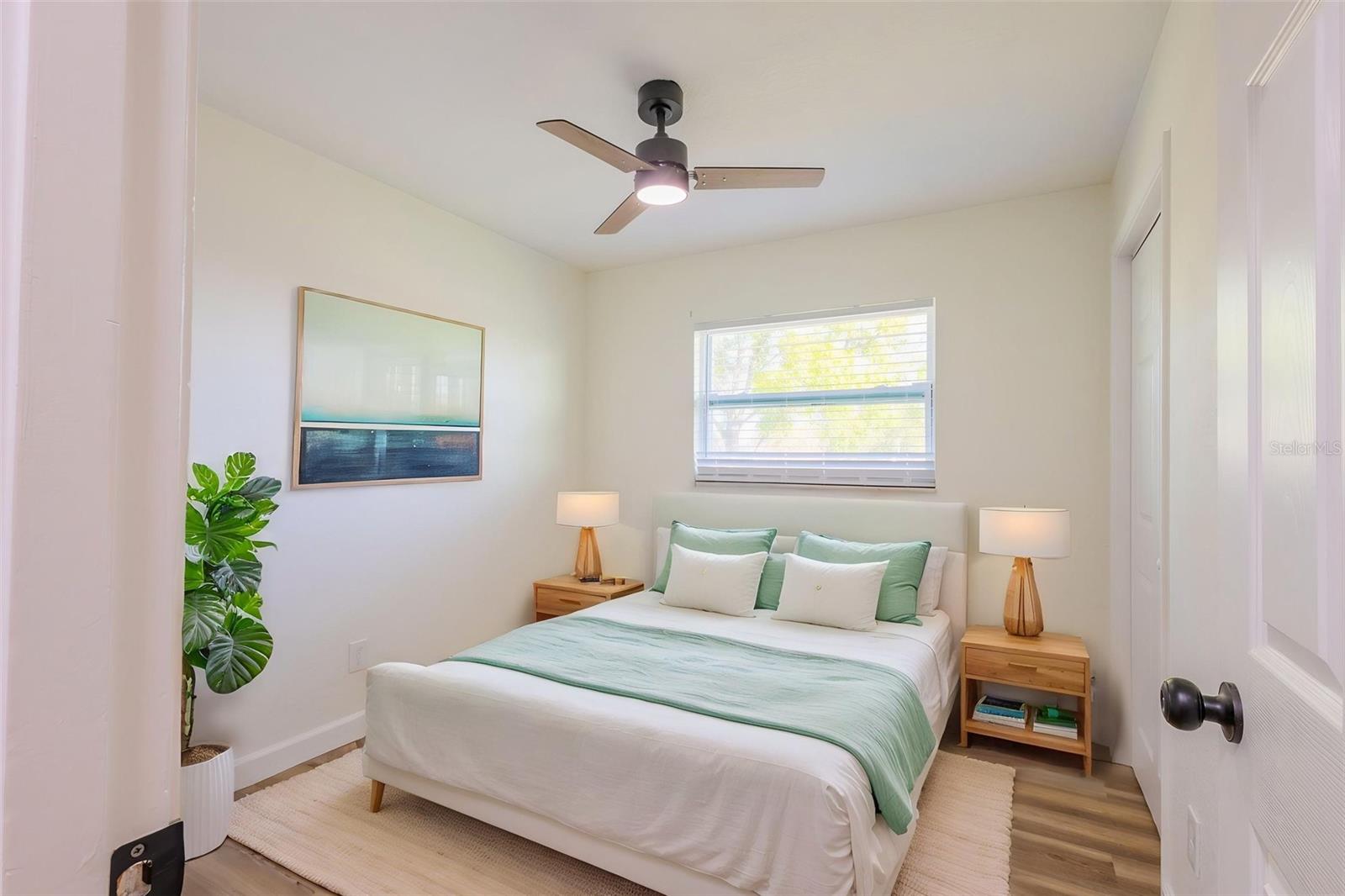 Image 13 of 47 For 1517 Hallam Court N