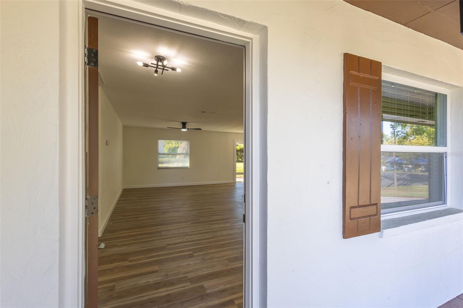 Image 15 of 47 For 1517 Hallam Court N