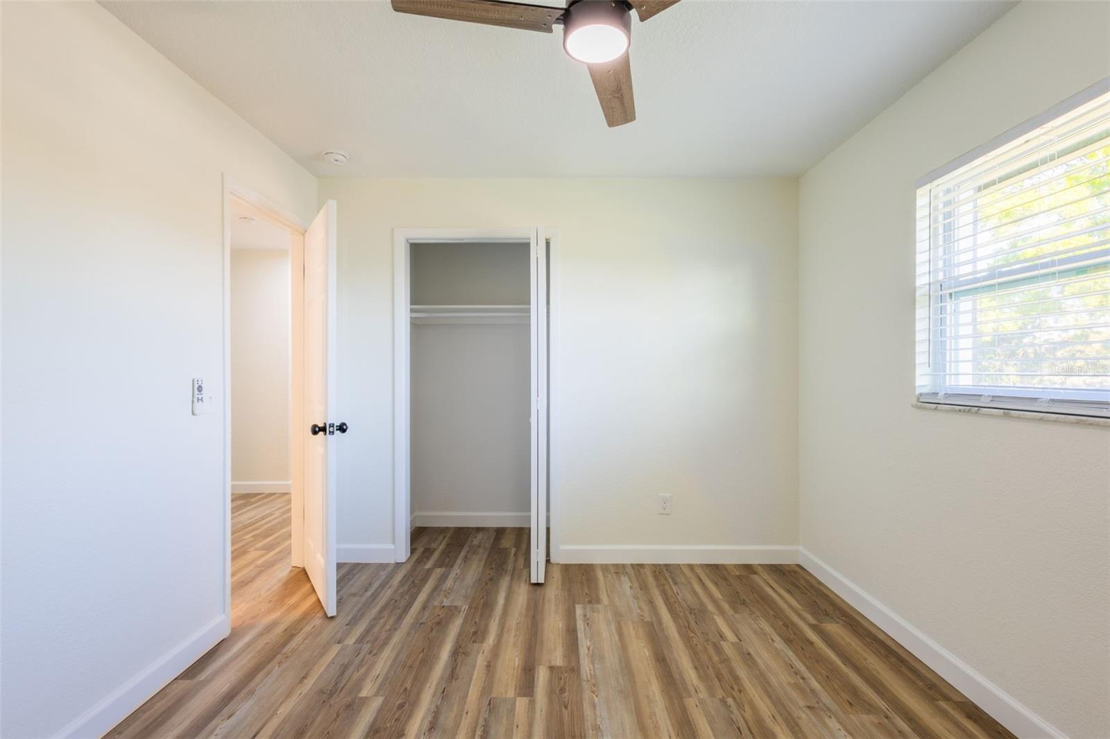 Image 24 of 47 For 1517 Hallam Court N