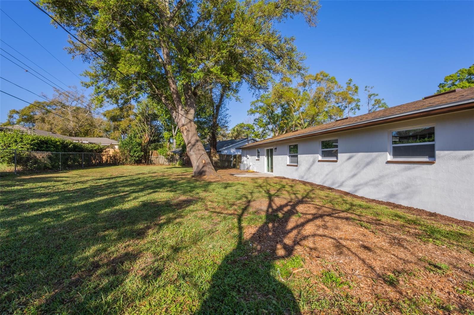 Image 43 of 47 For 1517 Hallam Court N