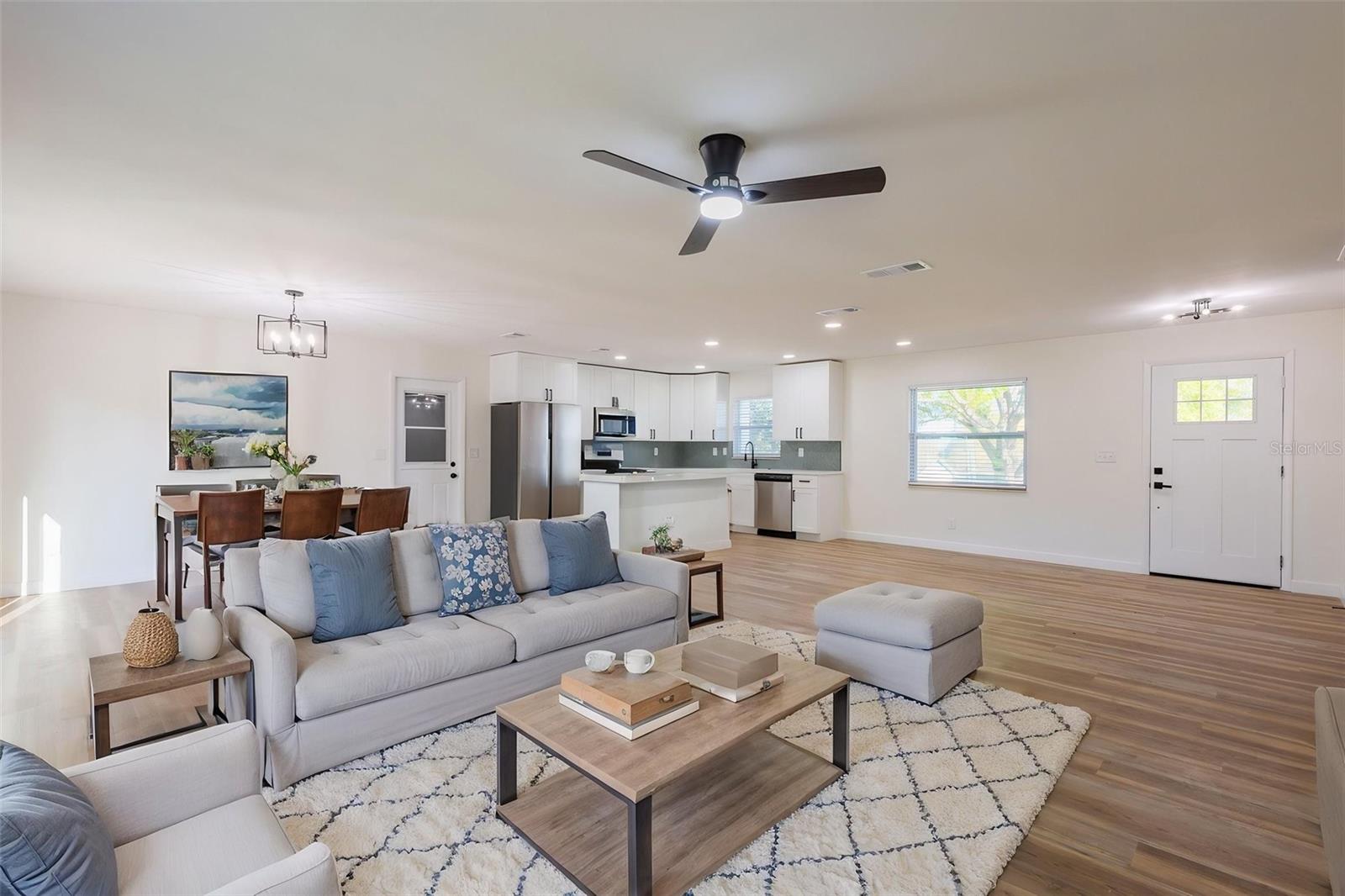 Image 6 of 47 For 1517 Hallam Court N