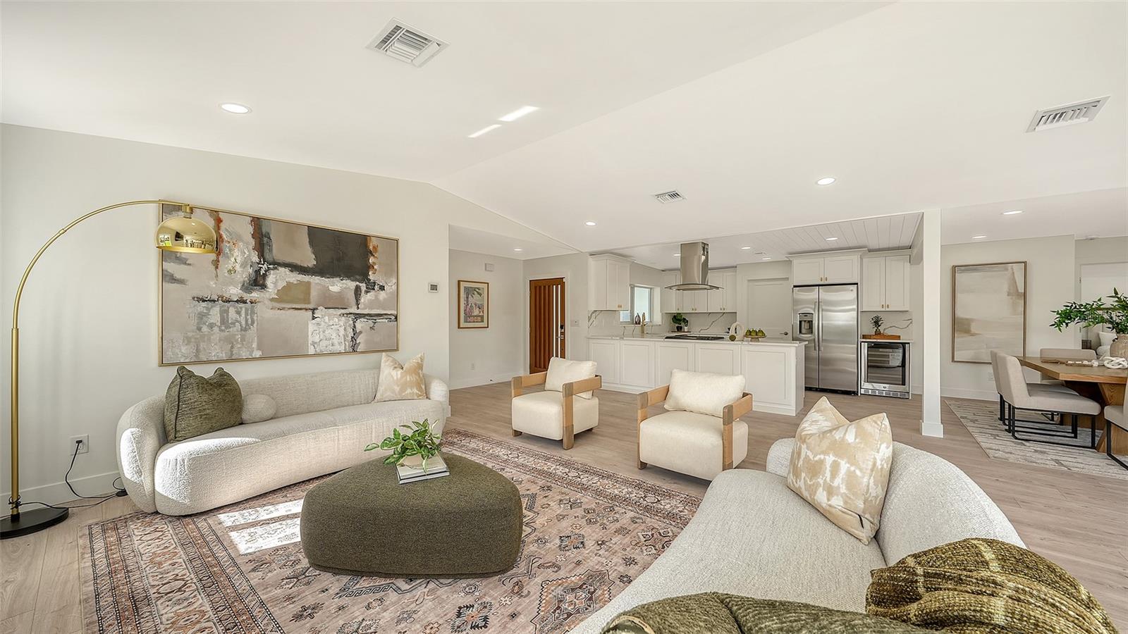 Image 19 of 96 For 339 Treasure Boat Way