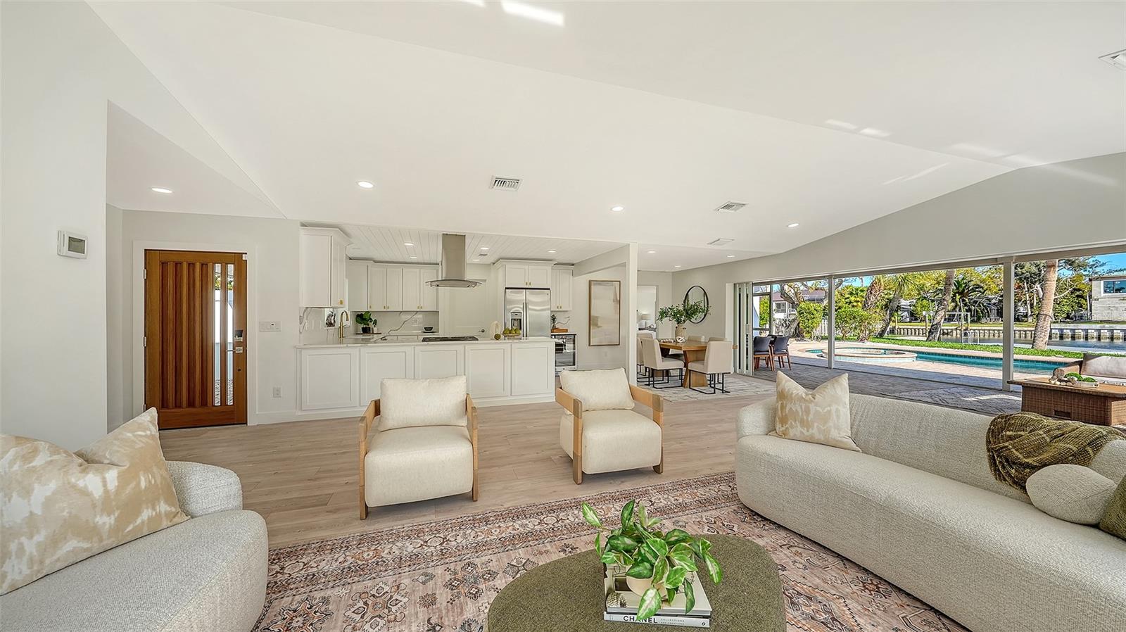 Image 20 of 96 For 339 Treasure Boat Way