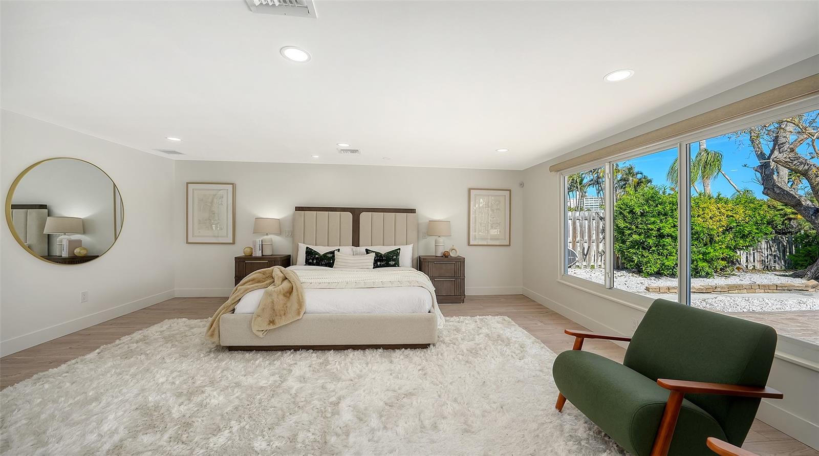 Image 35 of 96 For 339 Treasure Boat Way