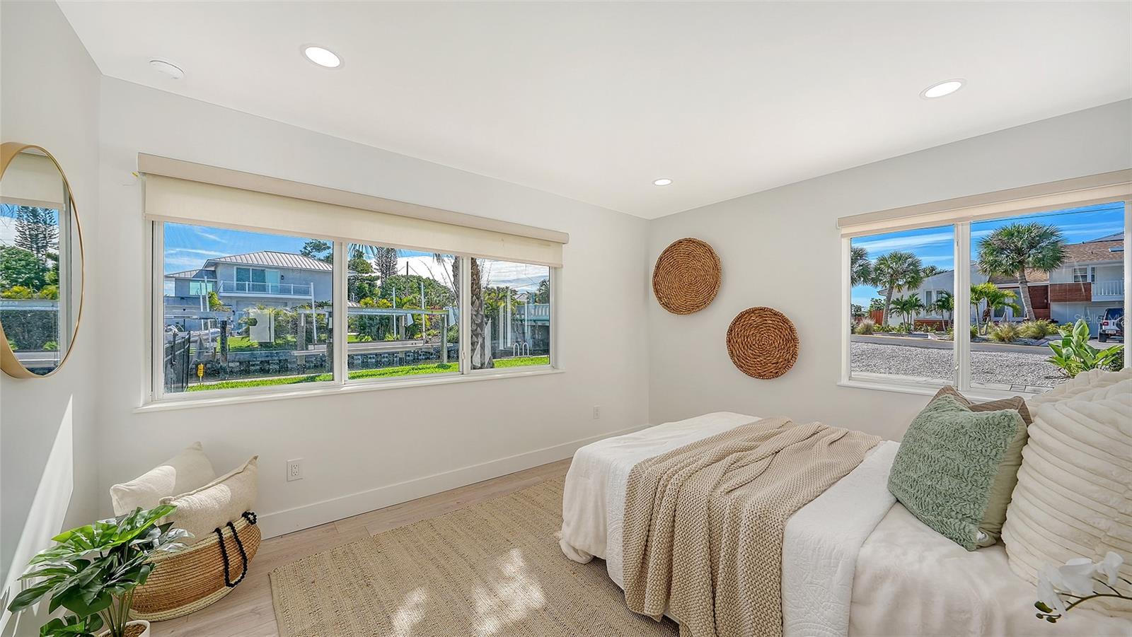 Image 41 of 96 For 339 Treasure Boat Way