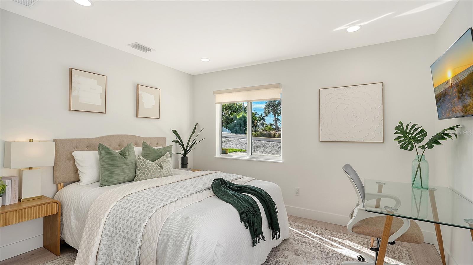 Image 43 of 96 For 339 Treasure Boat Way