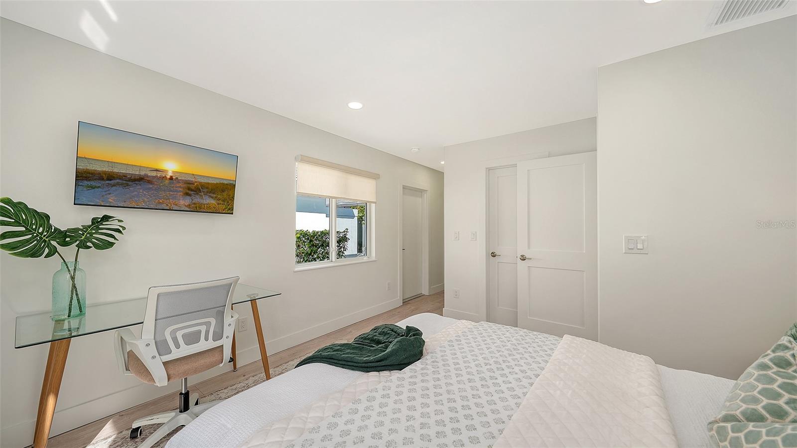 Image 44 of 96 For 339 Treasure Boat Way