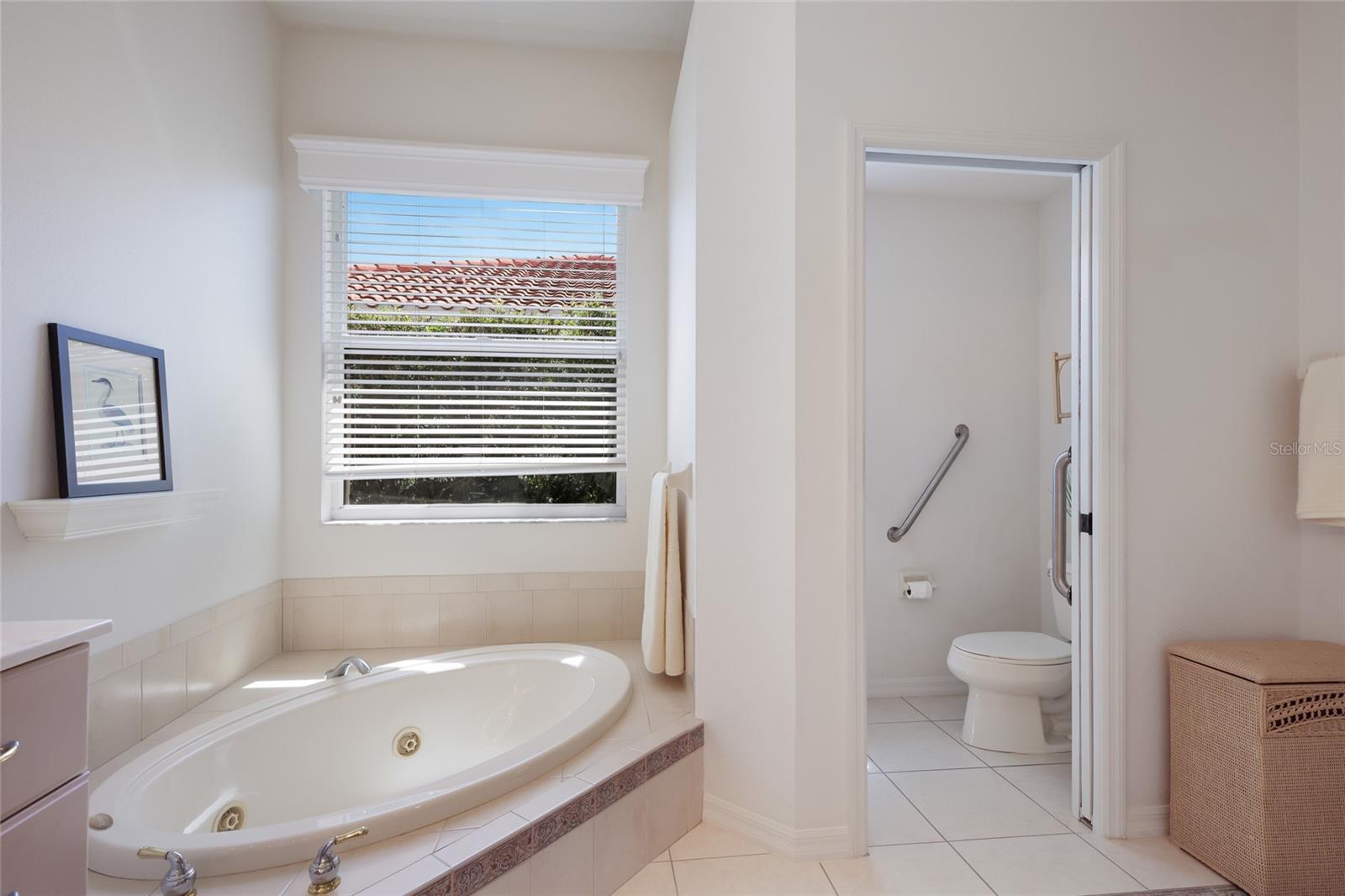 Image 19 of 43 For 8428 Misty Morning Court