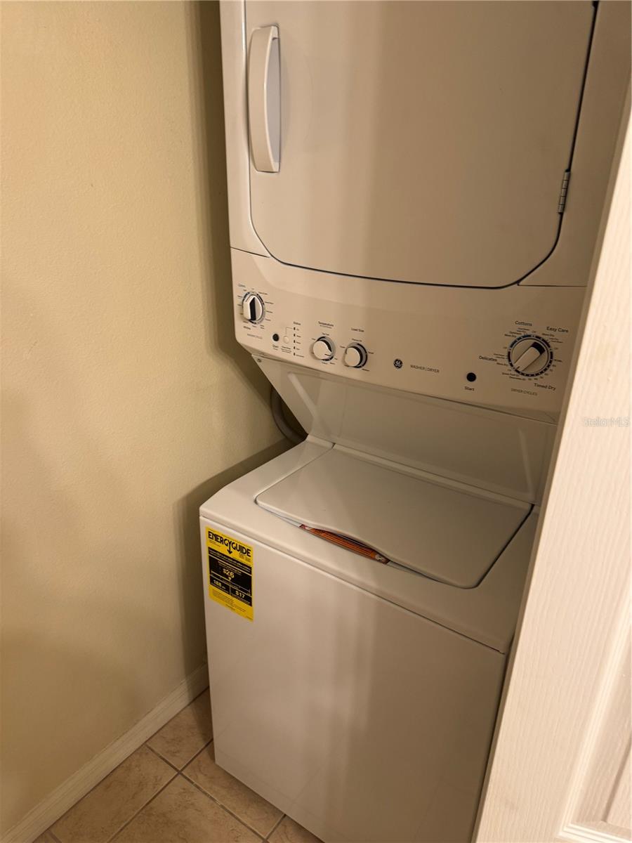 Image 13 of 22 For 280 Cape Harbour Loop 106